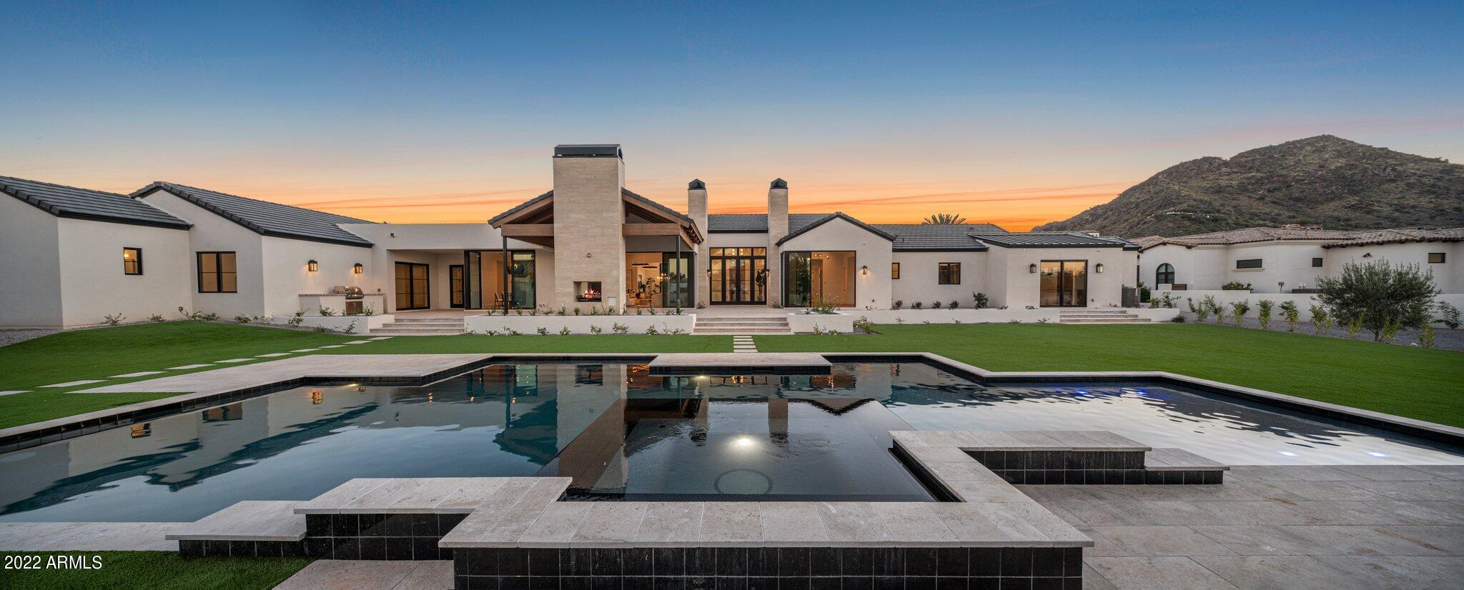 BRET HILLS - Residential