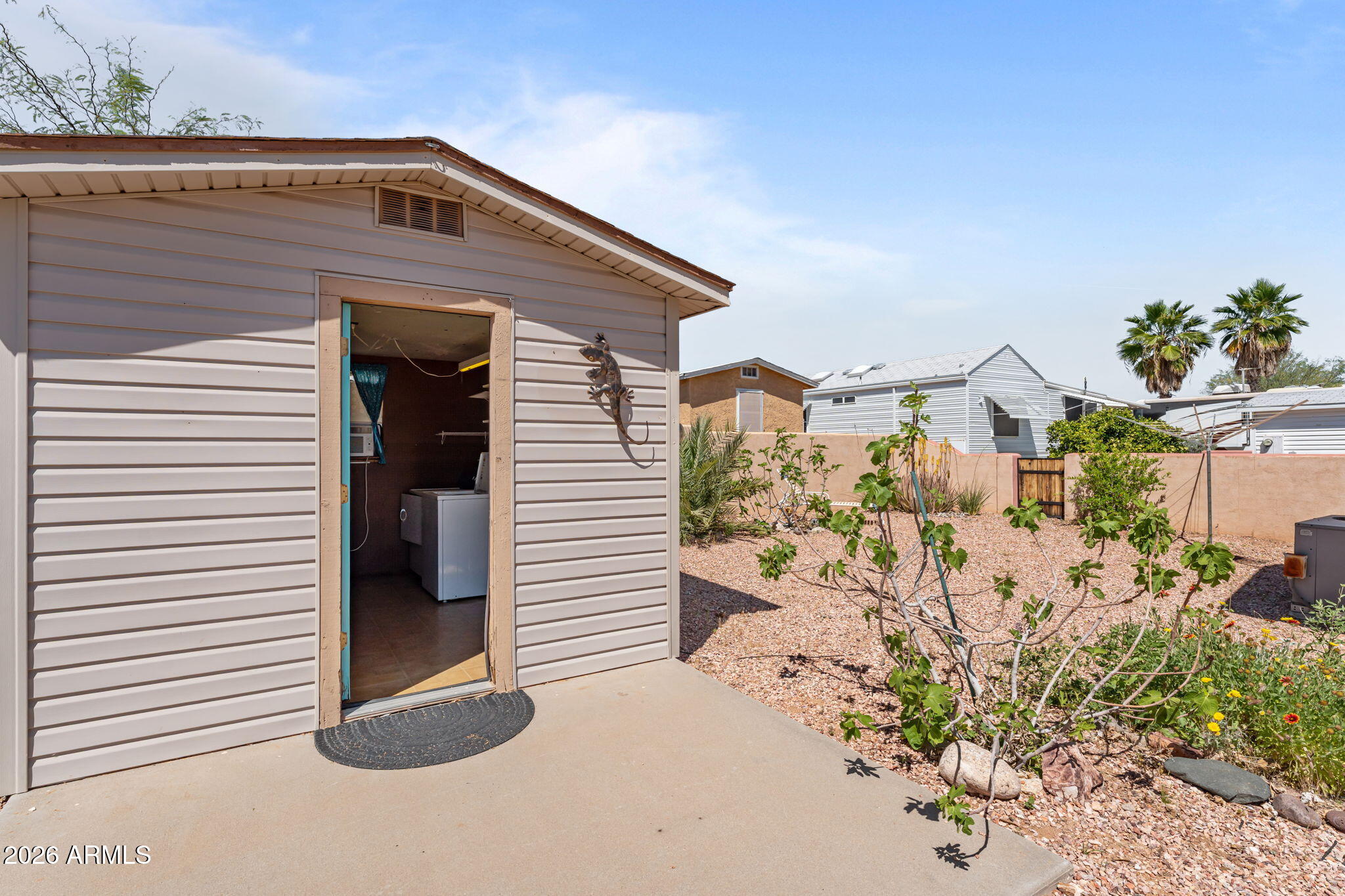 ESCAPEES AT NORTH RANCH - Residential