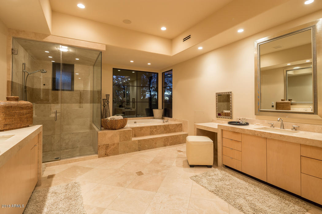 RED ROCK - Residential