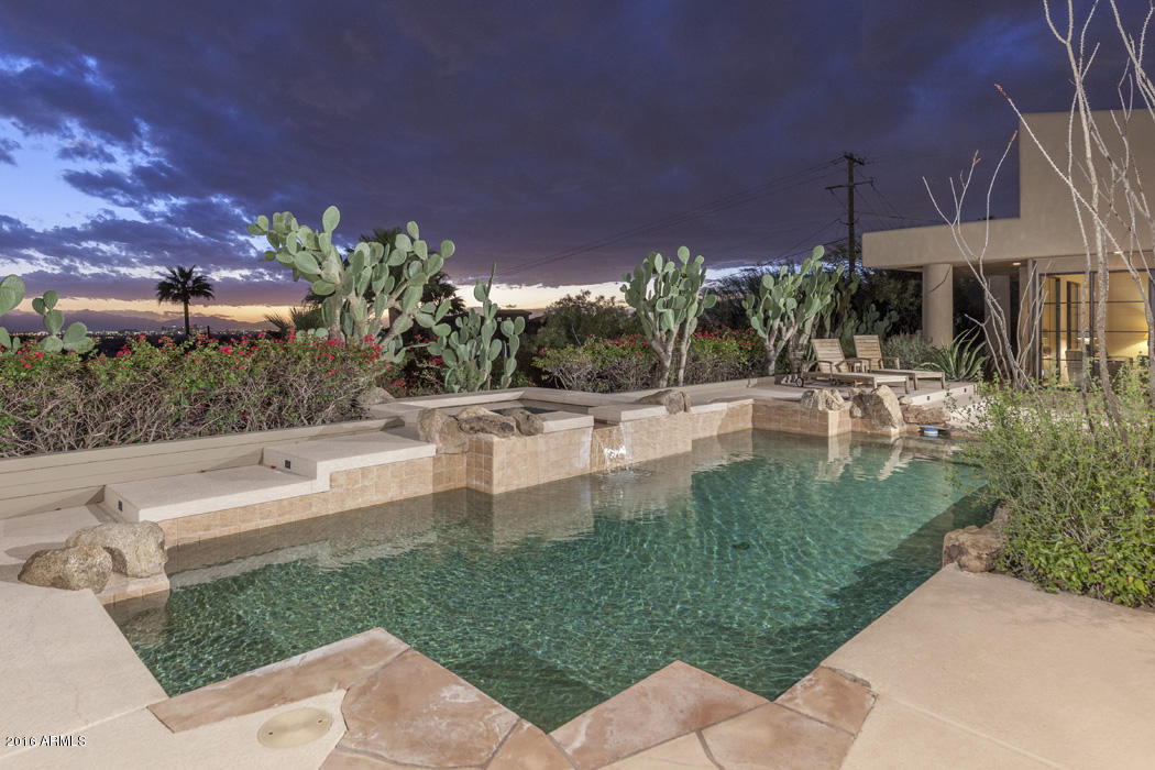 RED ROCK - Residential