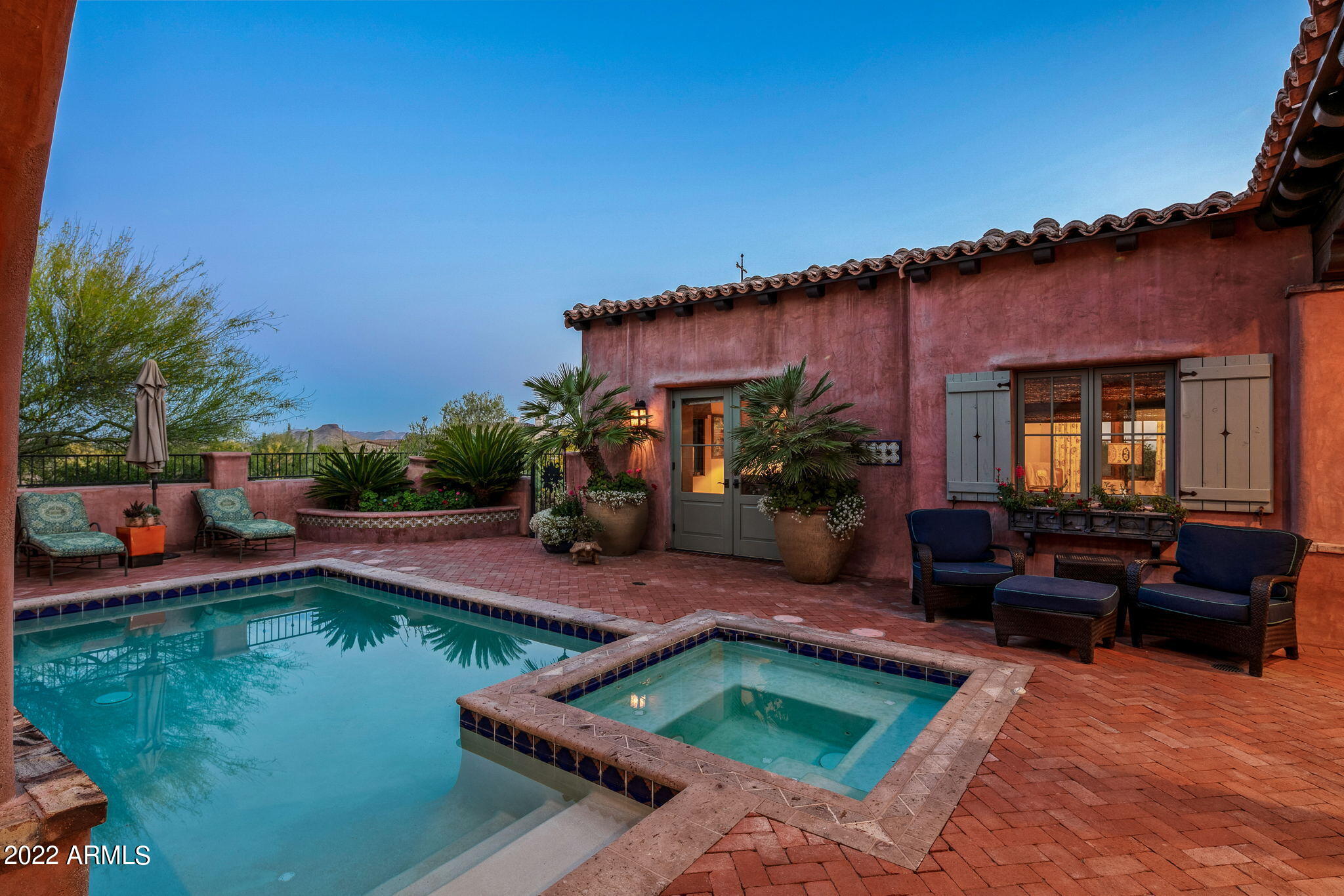 Mirabel Club - Residential