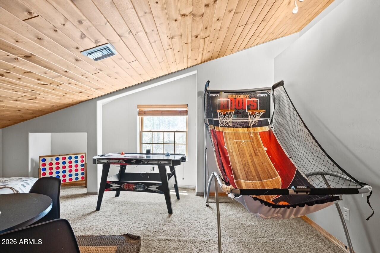 SIERRA PINES UNIT 4 - Residential