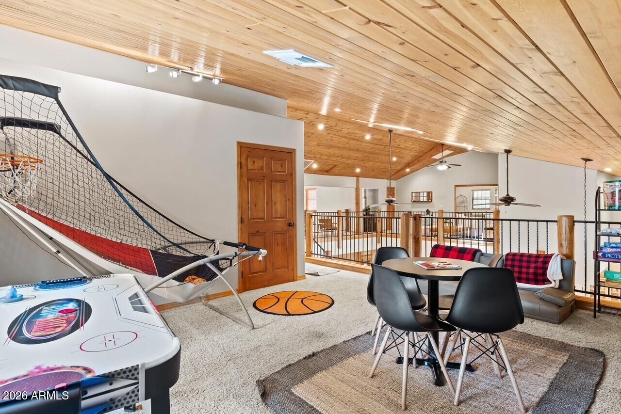 SIERRA PINES UNIT 4 - Residential