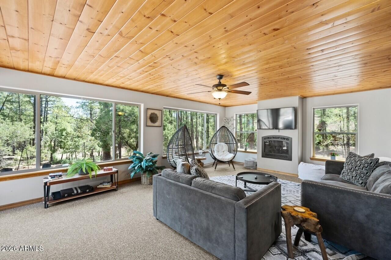 SIERRA PINES UNIT 4 - Residential