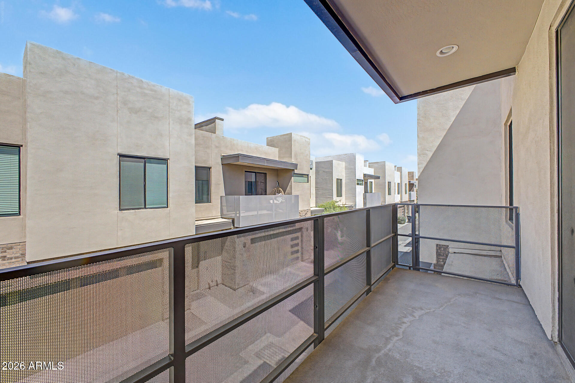 LEVEL TOWNHOMES - Residential