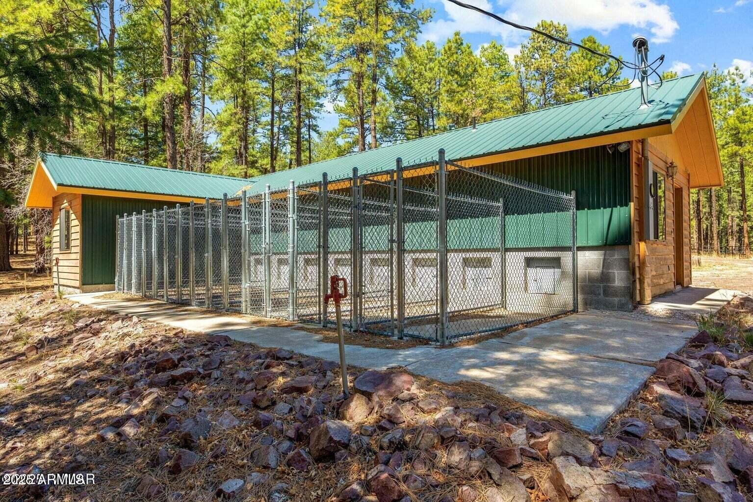 ALPINE HIGHLANDS - Residential