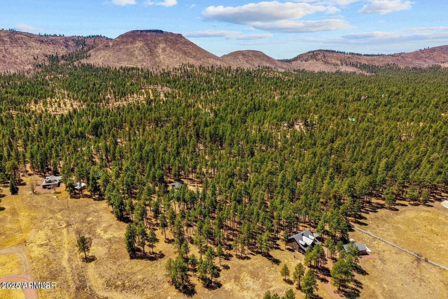 ALPINE HIGHLANDS - Residential