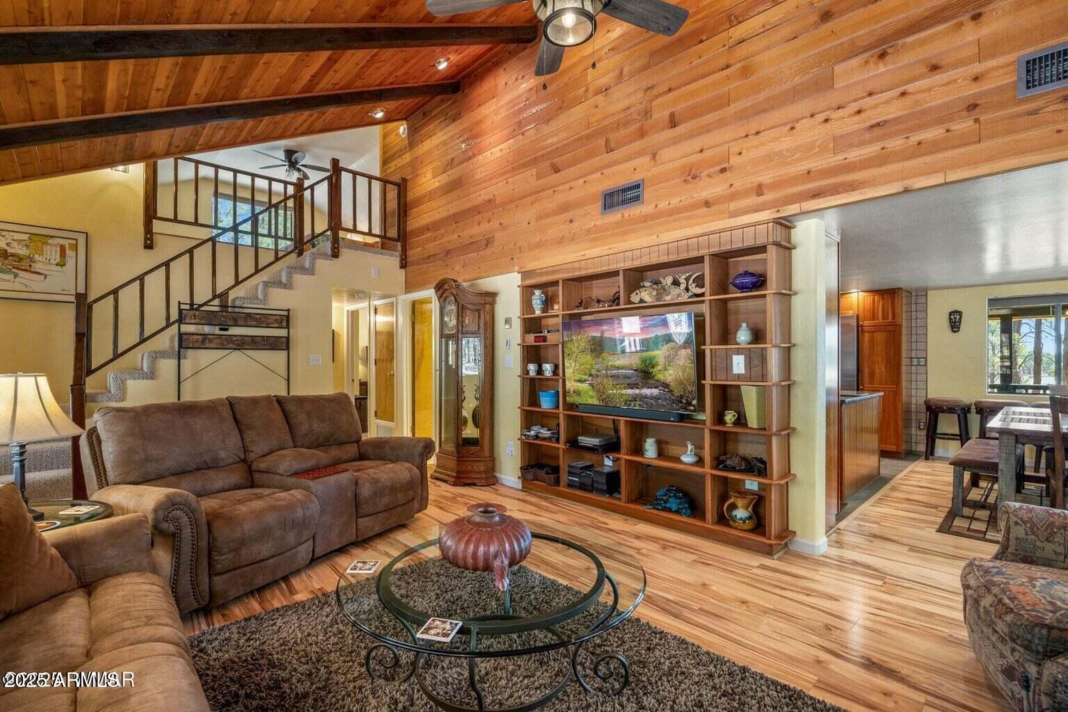 ALPINE HIGHLANDS - Residential