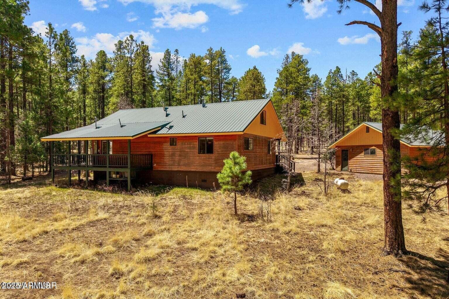 ALPINE HIGHLANDS - Residential