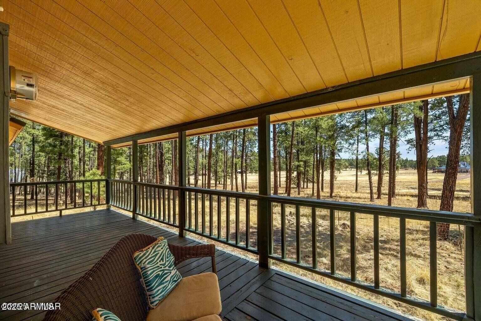 ALPINE HIGHLANDS - Residential