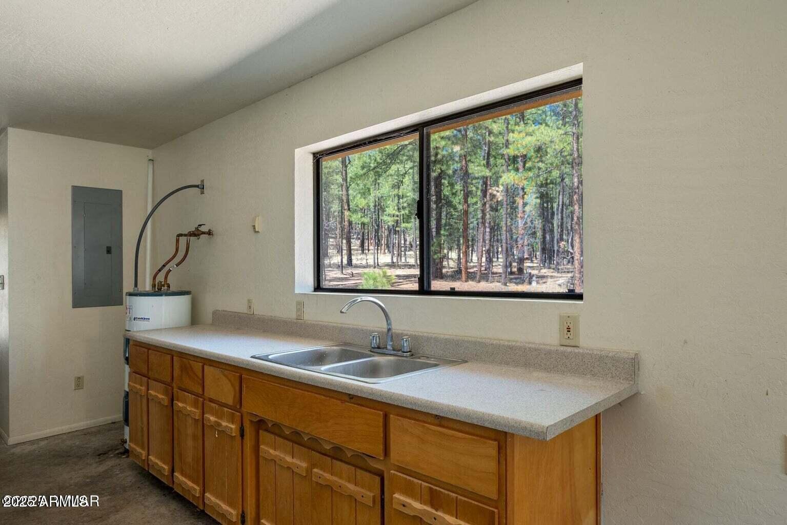 ALPINE HIGHLANDS - Residential