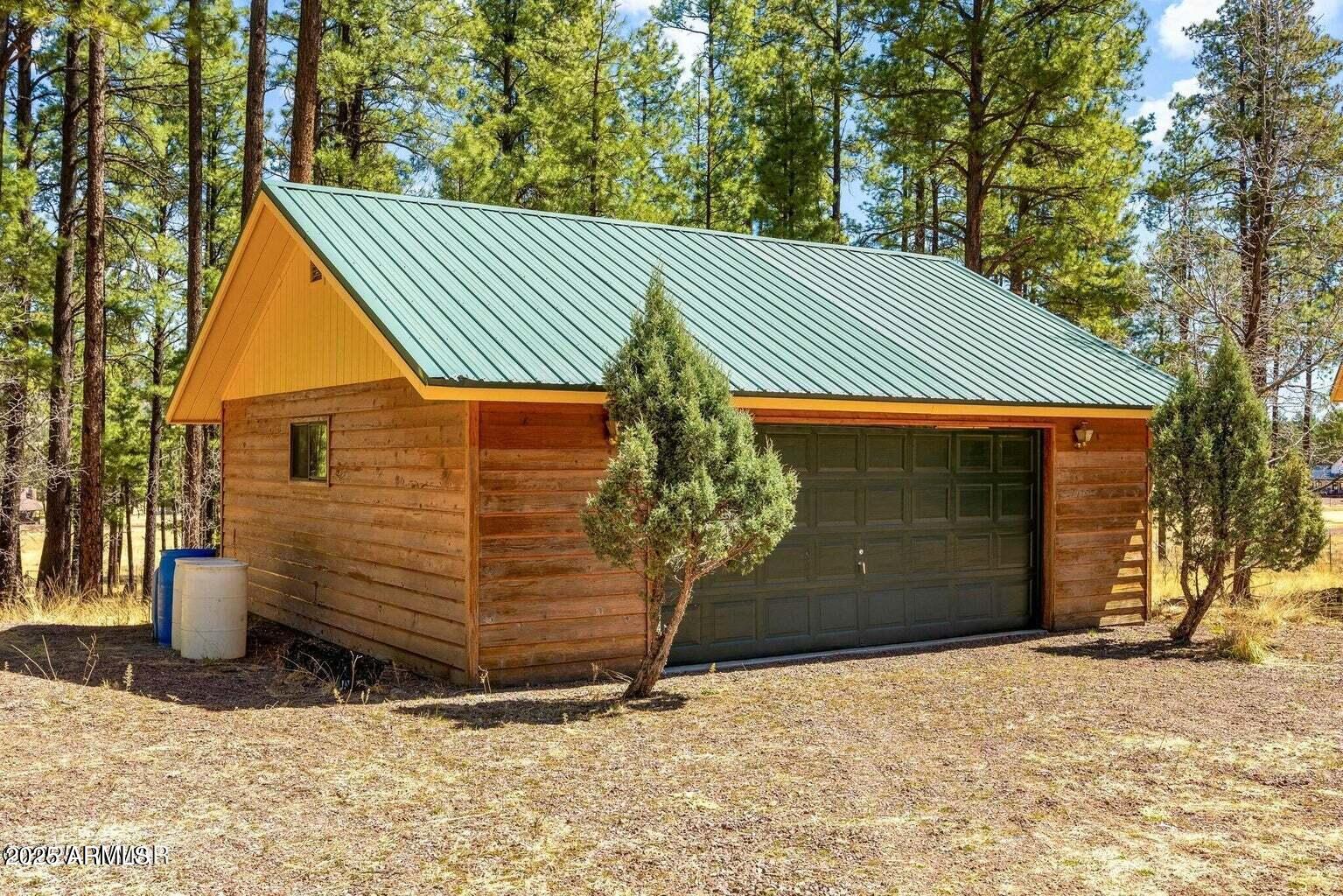 ALPINE HIGHLANDS - Residential