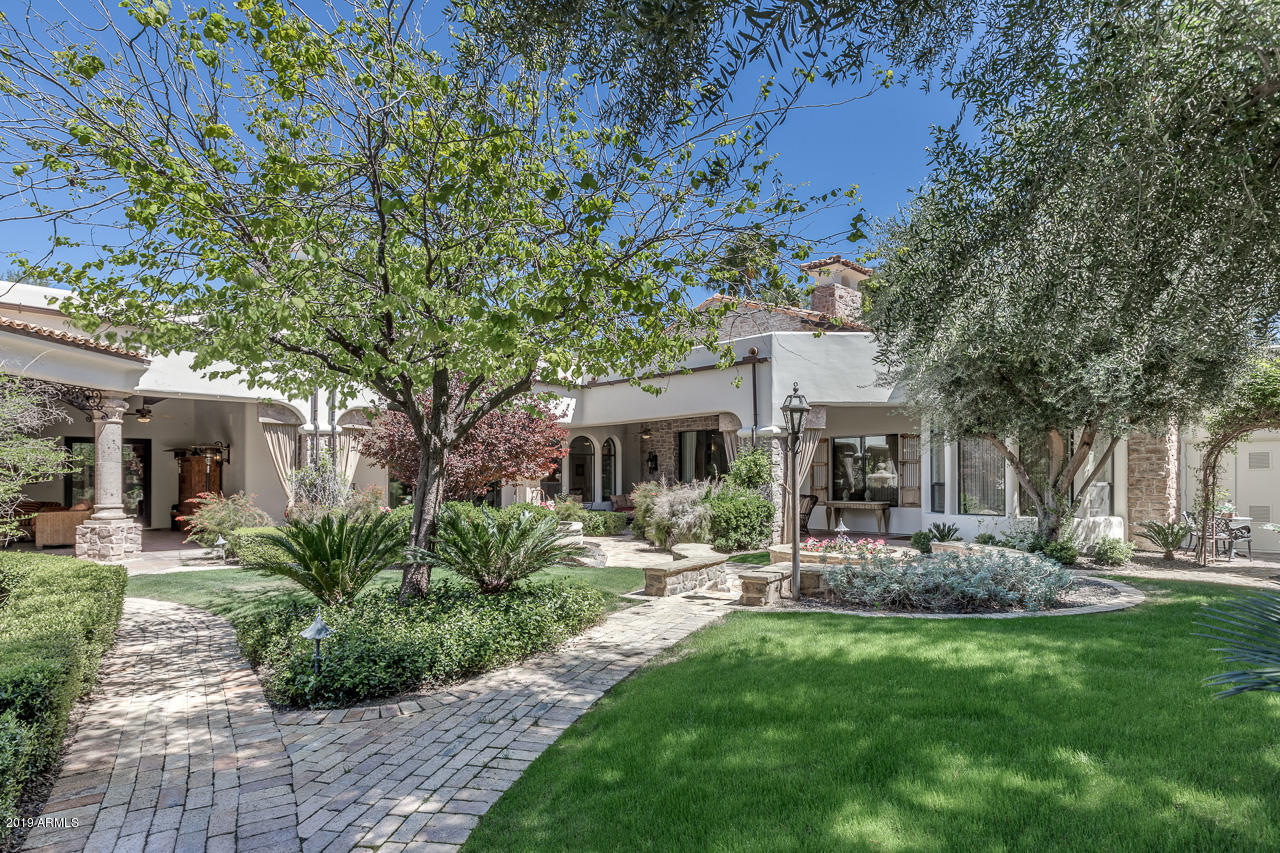PARADISE VALLEY FARMS - Residential