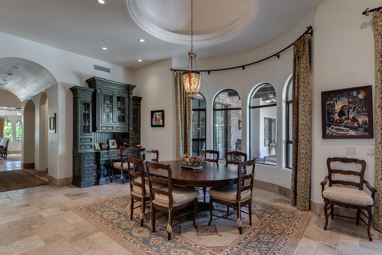 PARADISE VALLEY FARMS - Residential