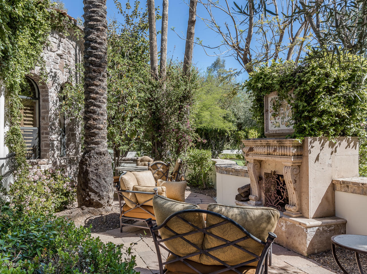 PARADISE VALLEY FARMS - Residential
