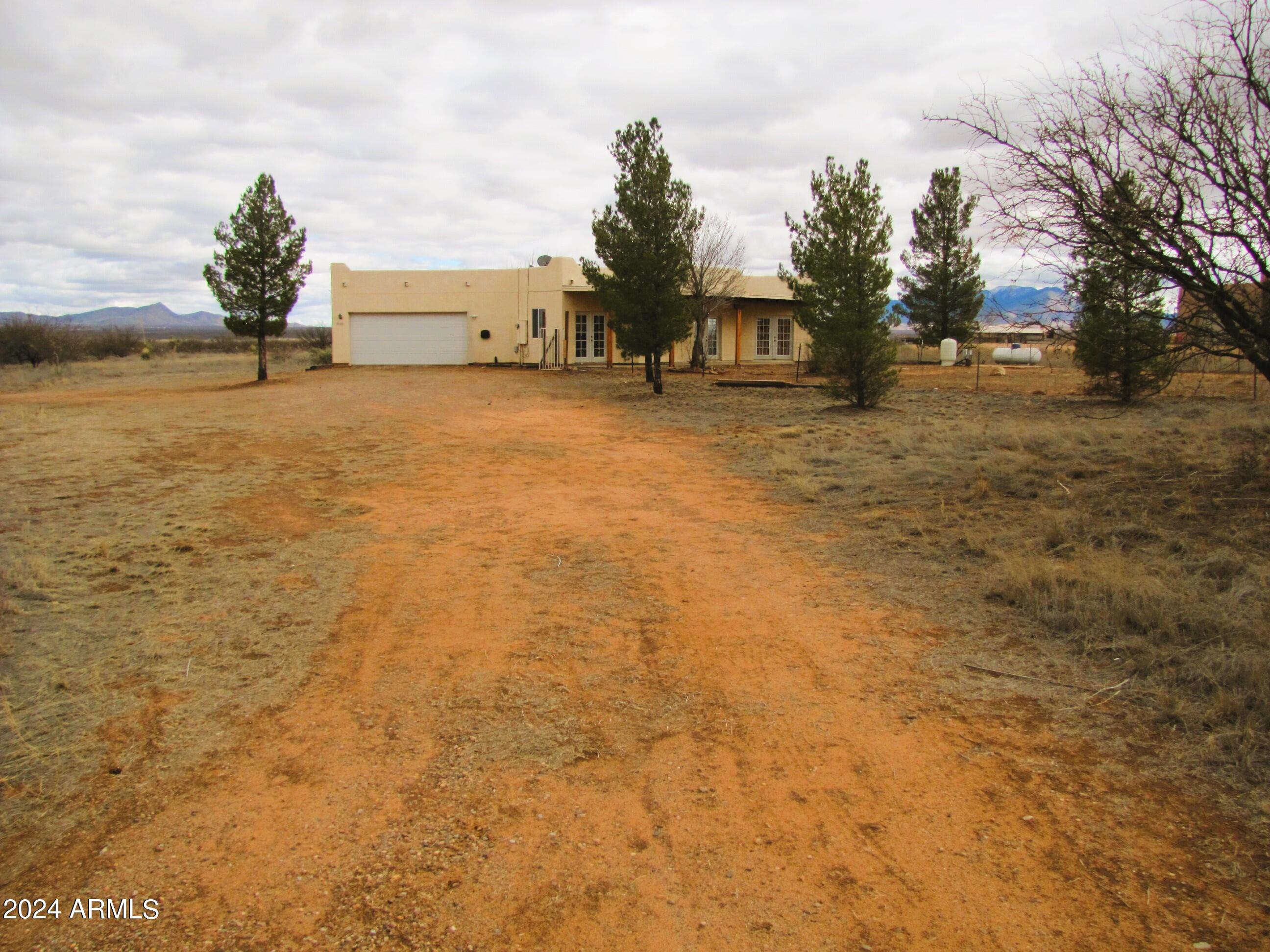 BARBARY ESTATES - Residential
