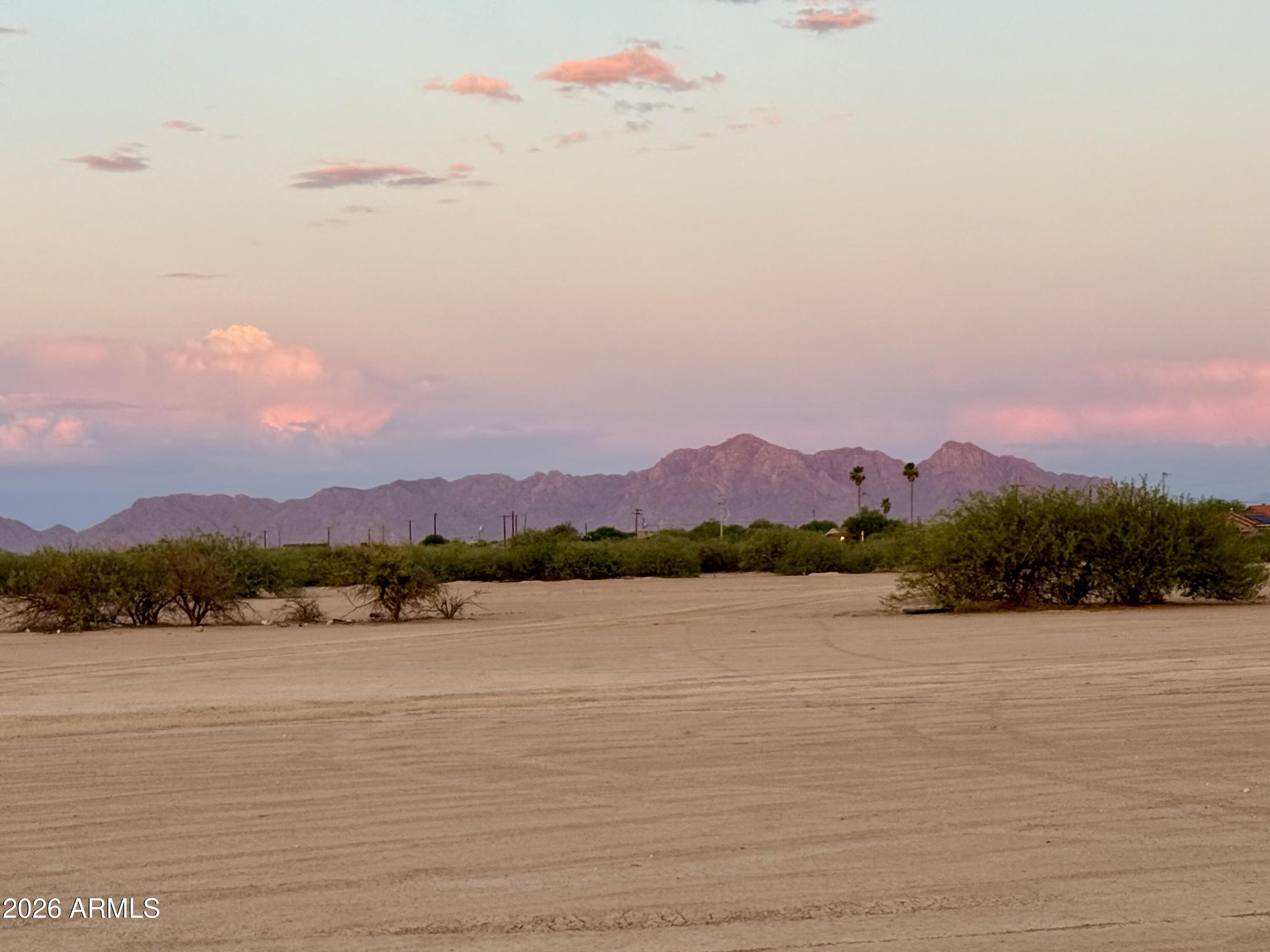 TOLTEC/ARIZONA VALLEY UNIT FIFTEEN - Land