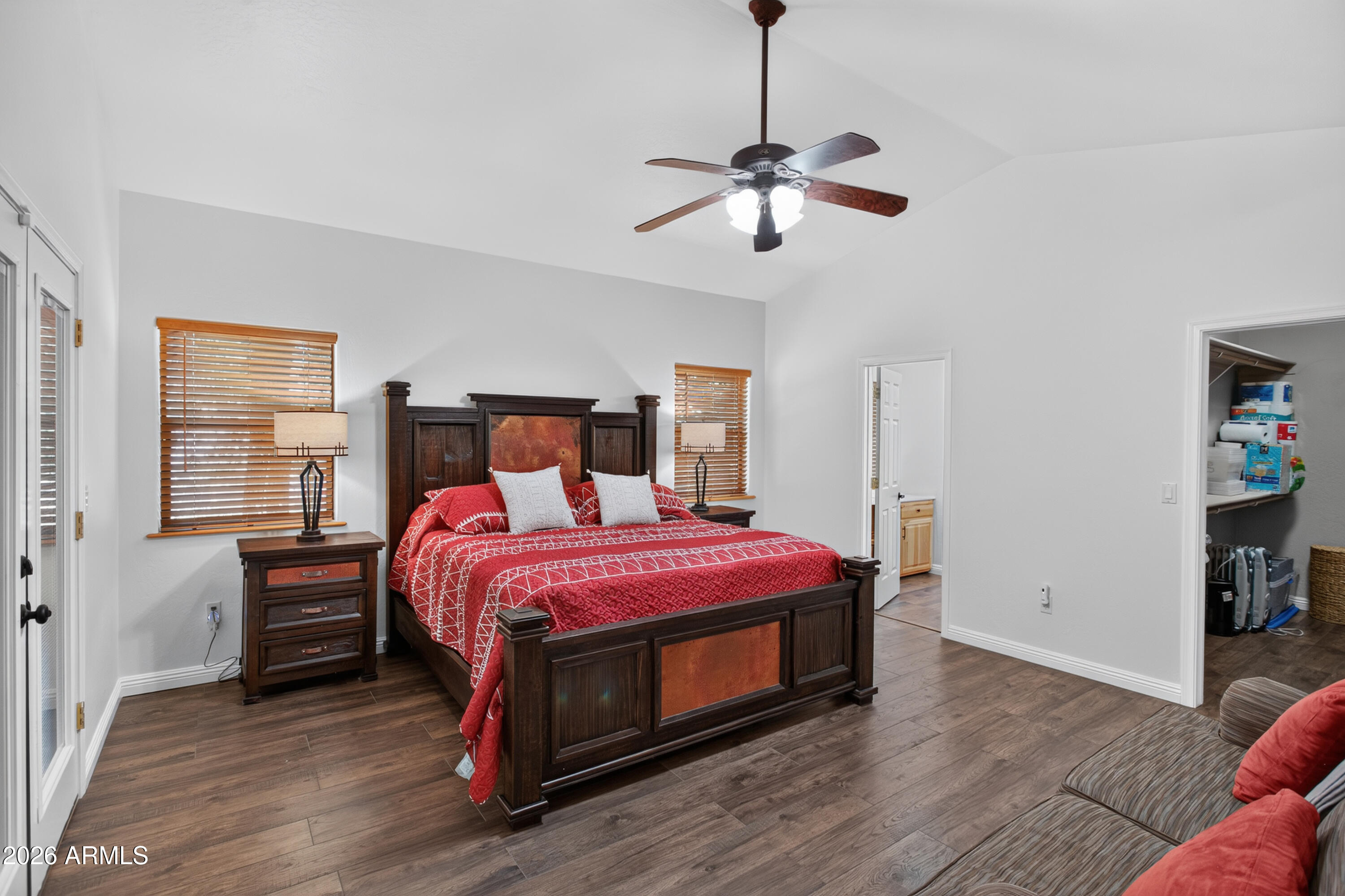 BENT OAK - Residential
