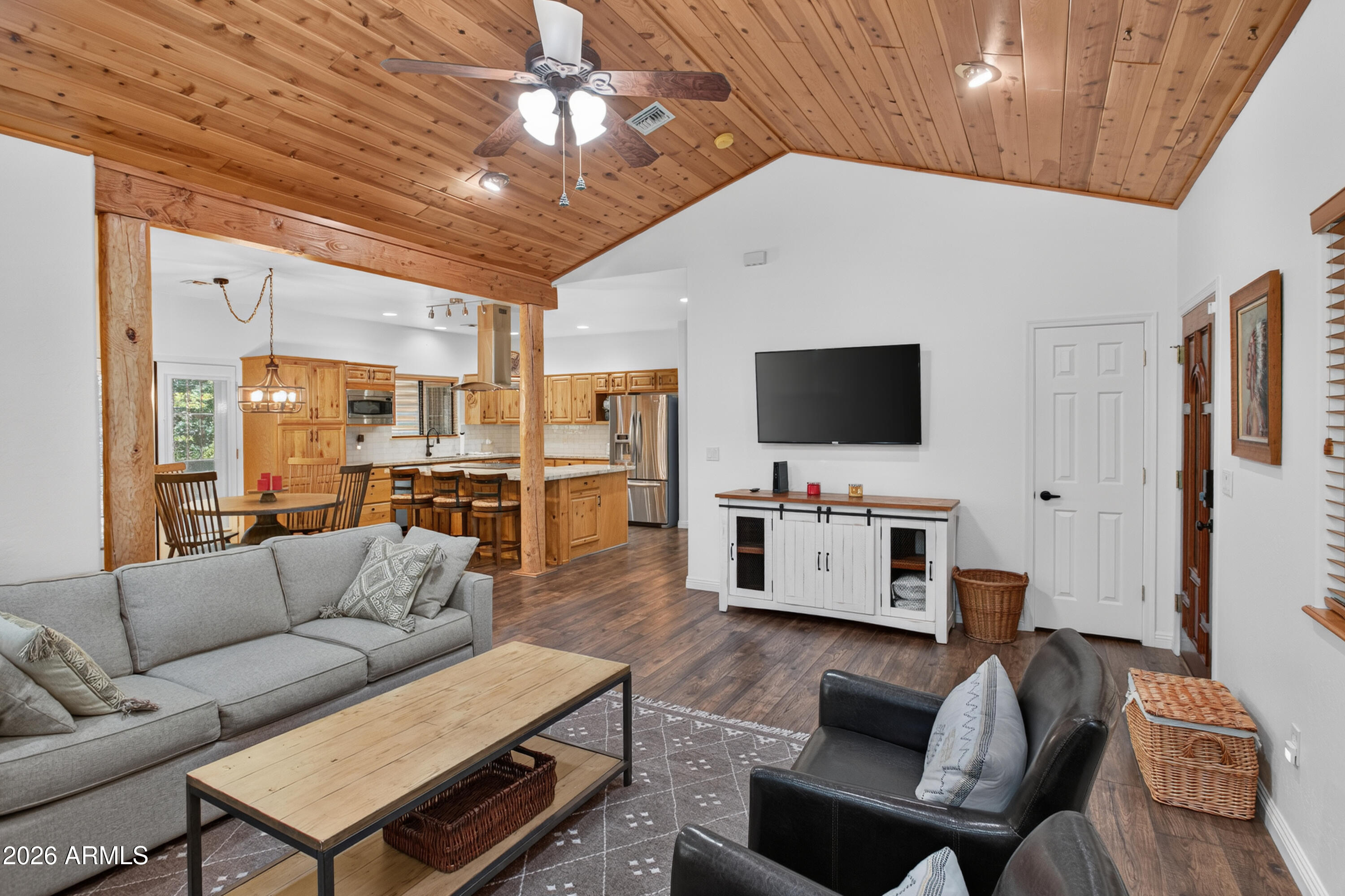 BENT OAK - Residential