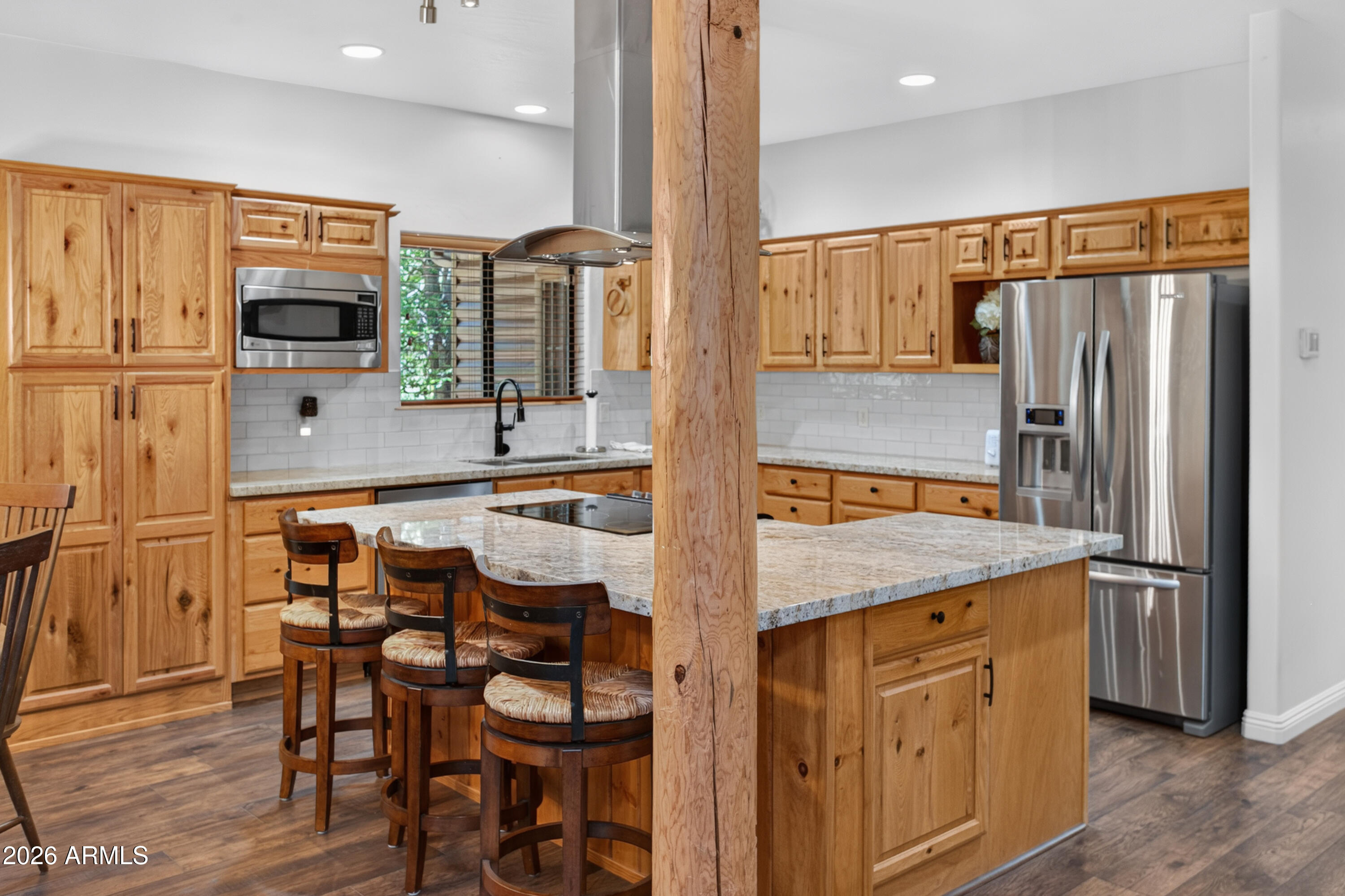 BENT OAK - Residential