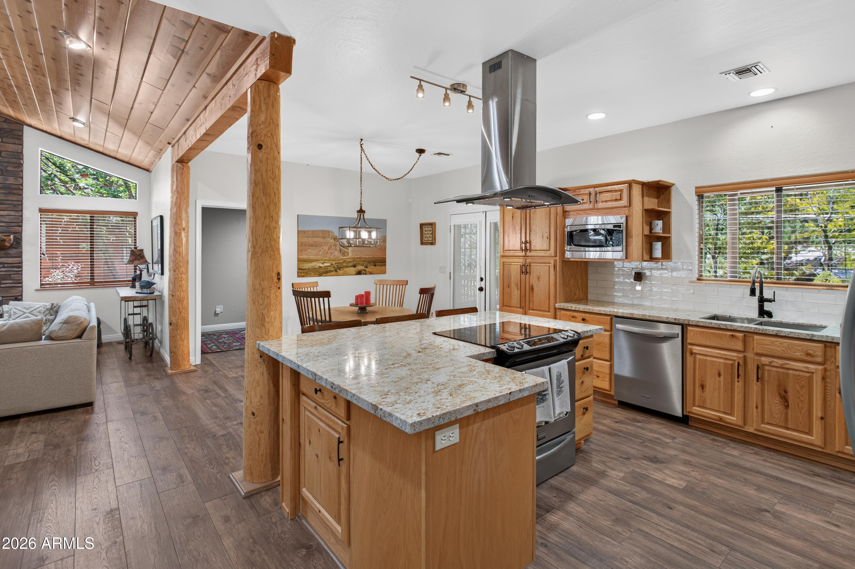 BENT OAK - Residential