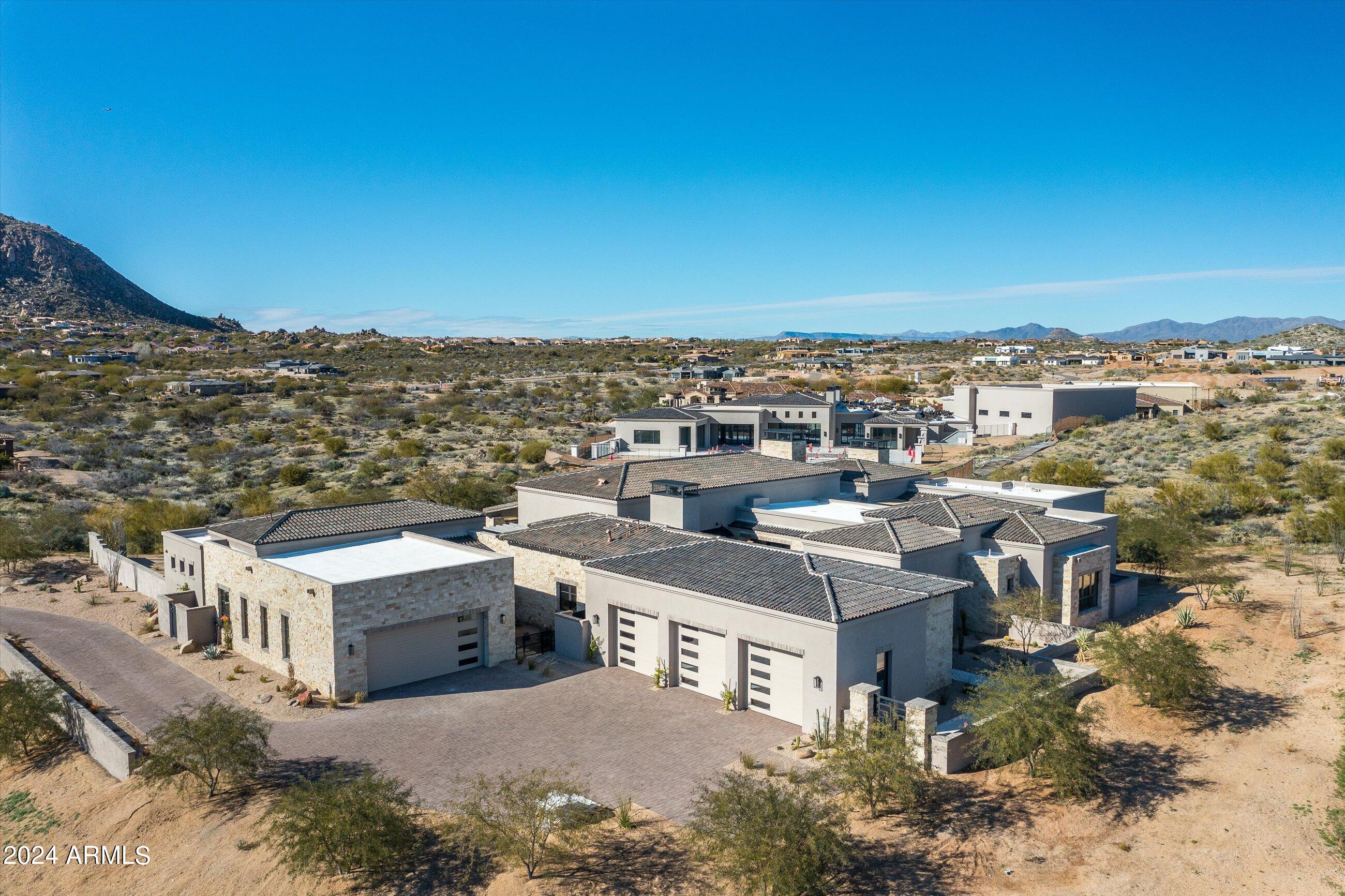 TROON CANYON ESTATES - Residential