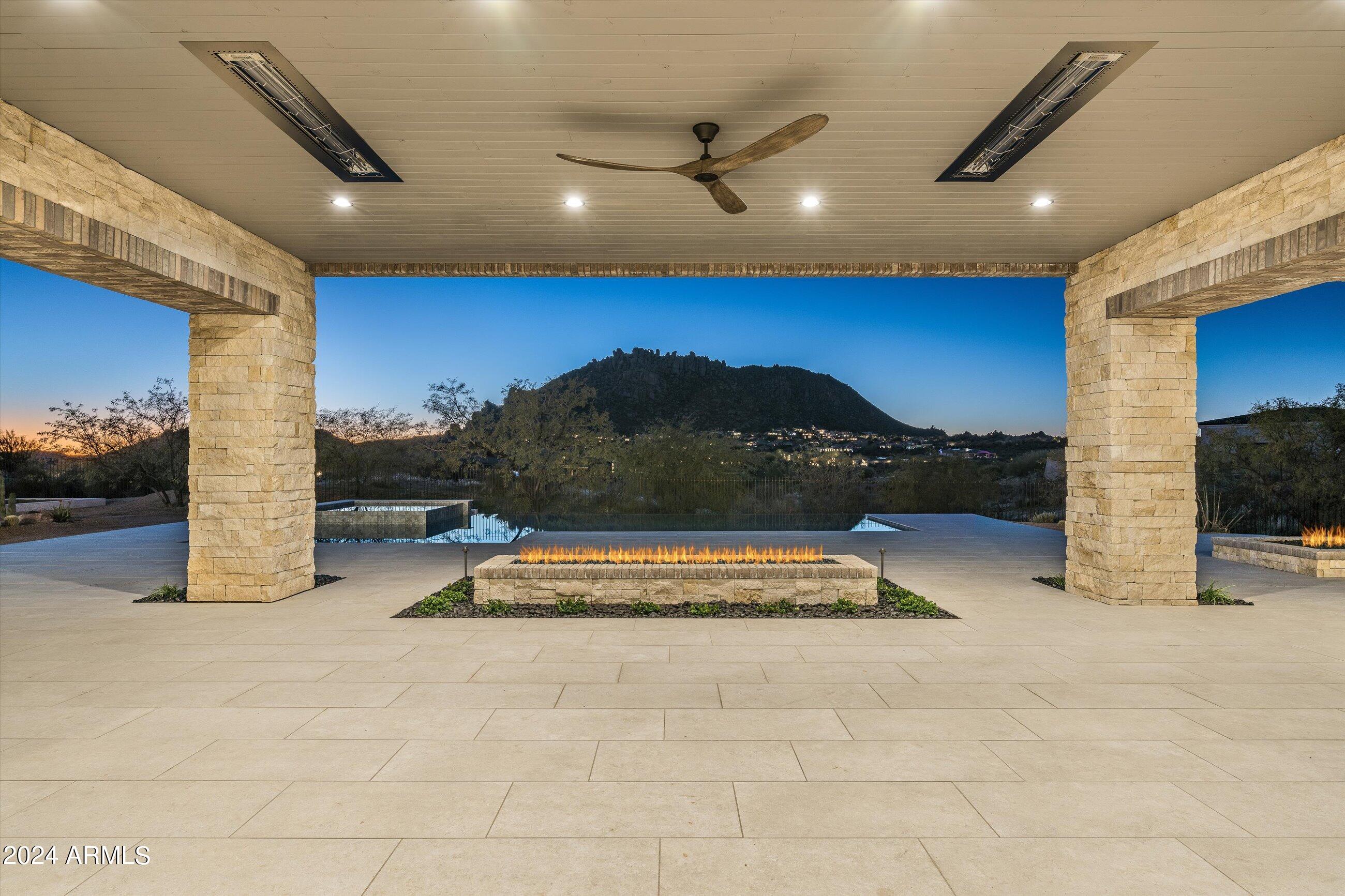 TROON CANYON ESTATES - Residential