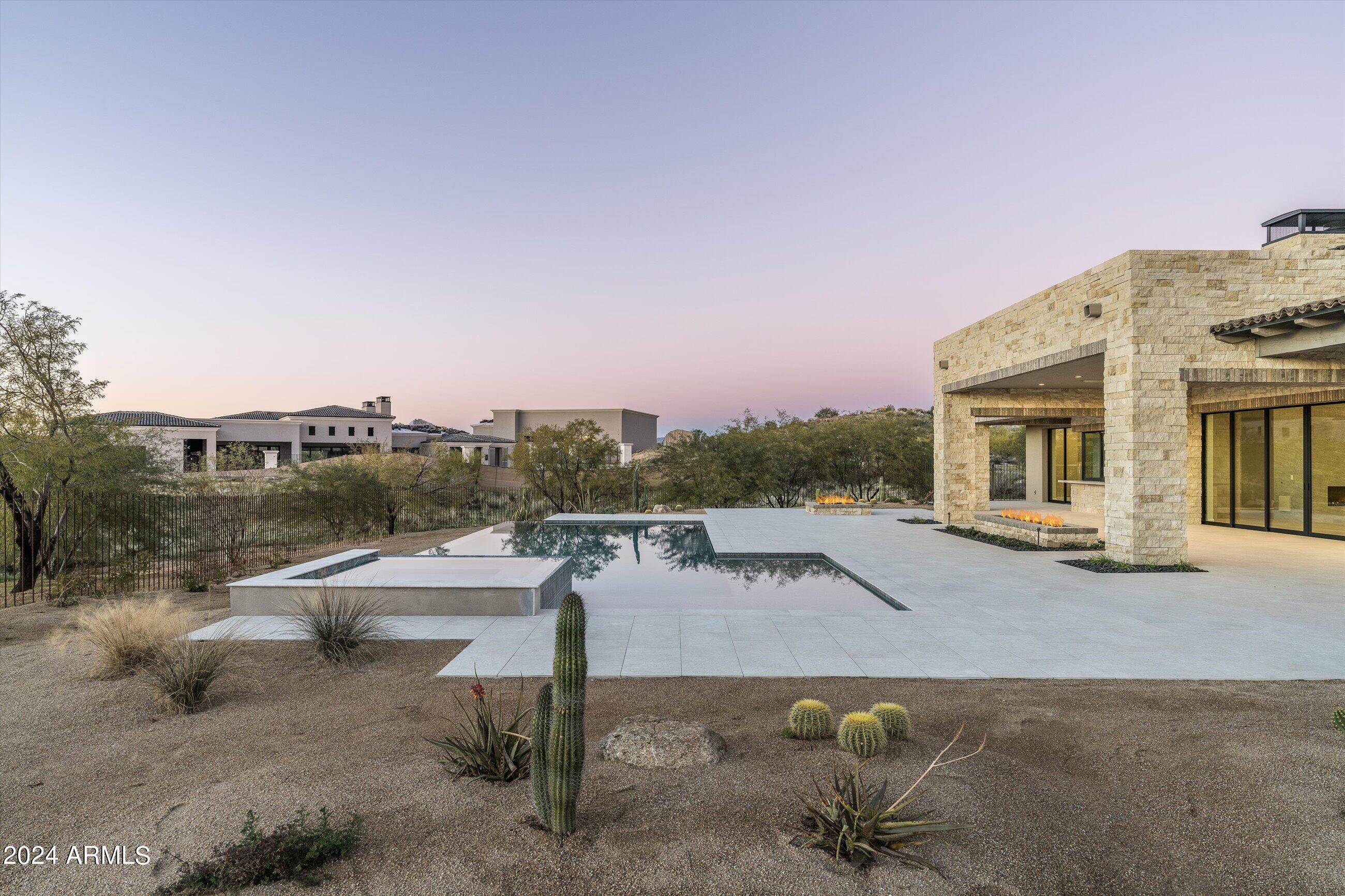 TROON CANYON ESTATES - Residential