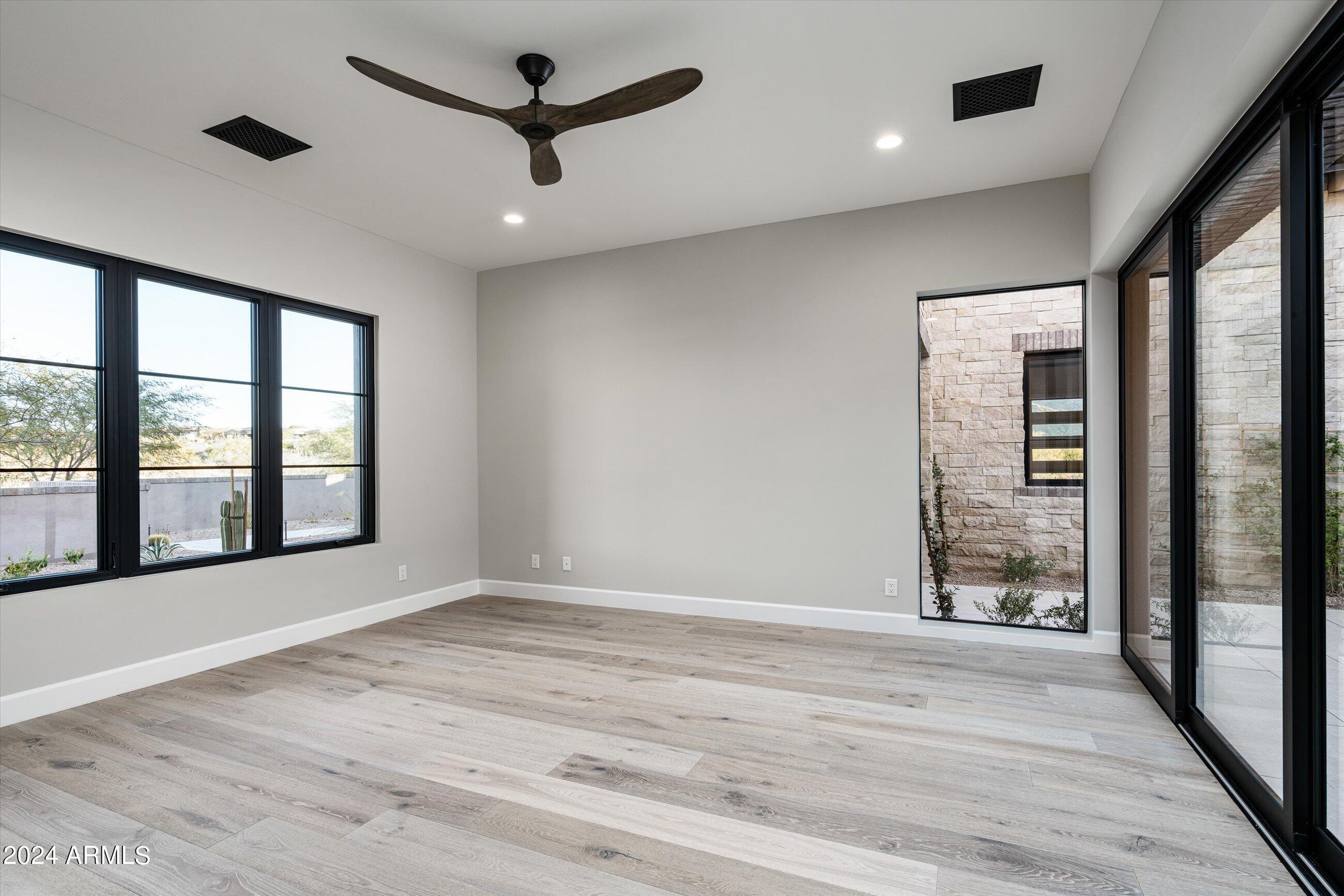 TROON CANYON ESTATES - Residential