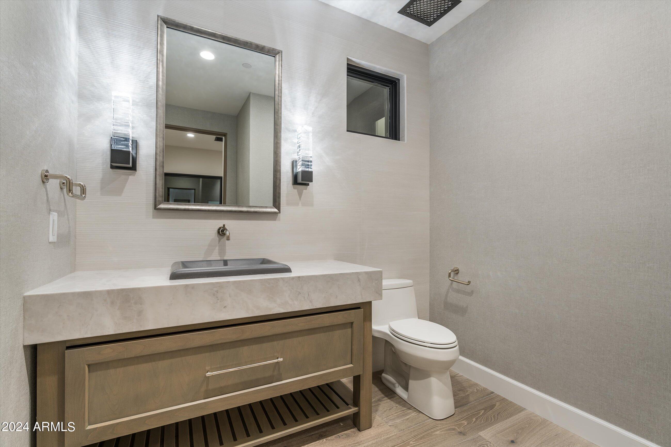 TROON CANYON ESTATES - Residential