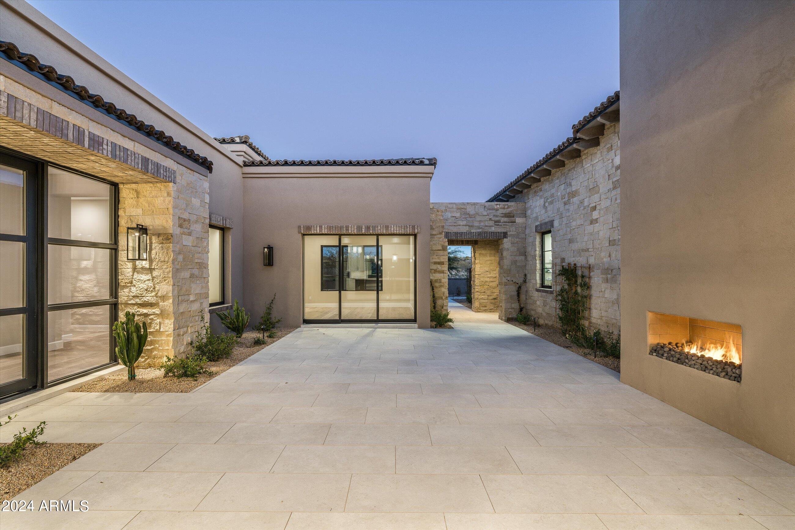 TROON CANYON ESTATES - Residential