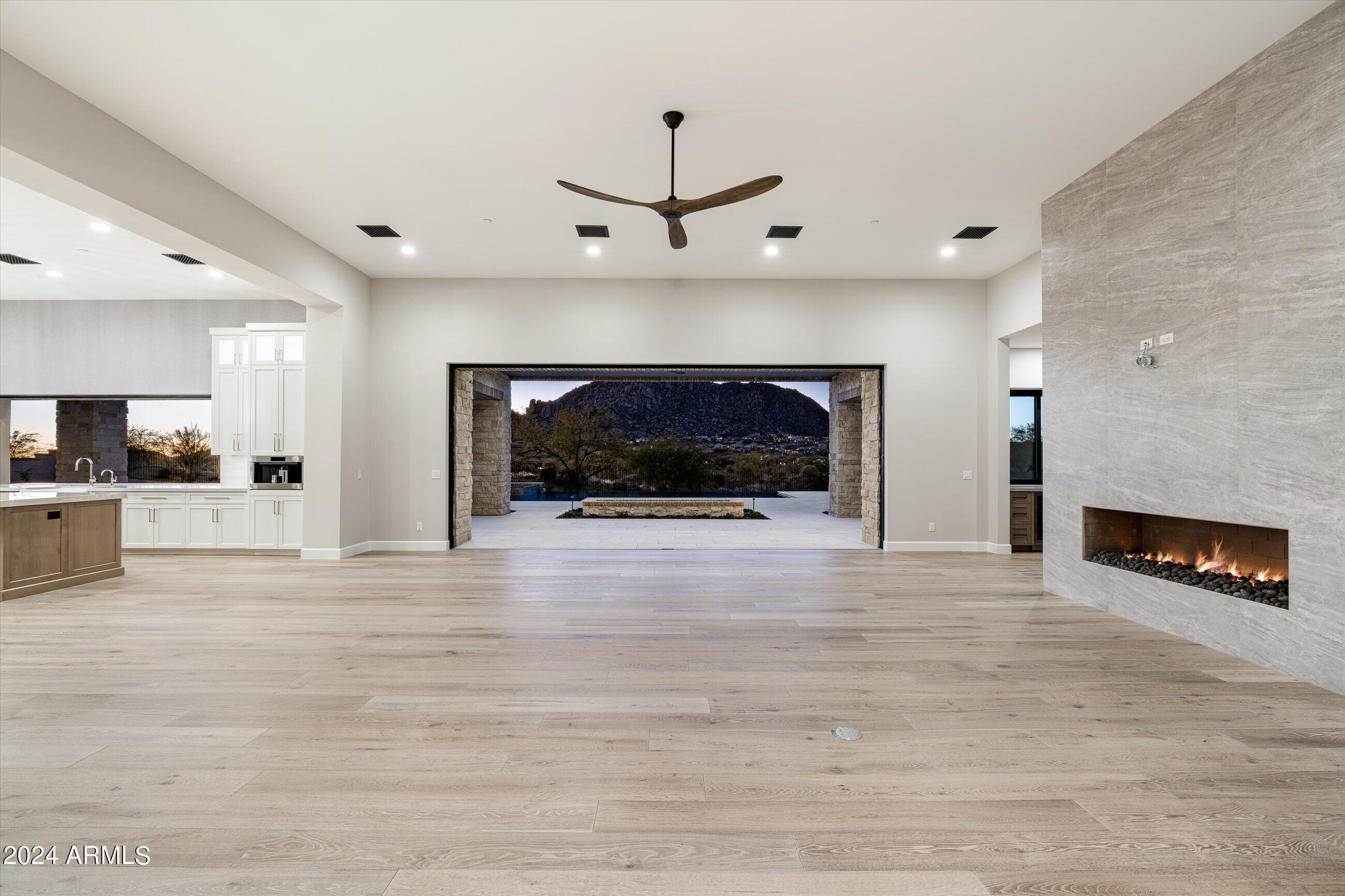 TROON CANYON ESTATES - Residential