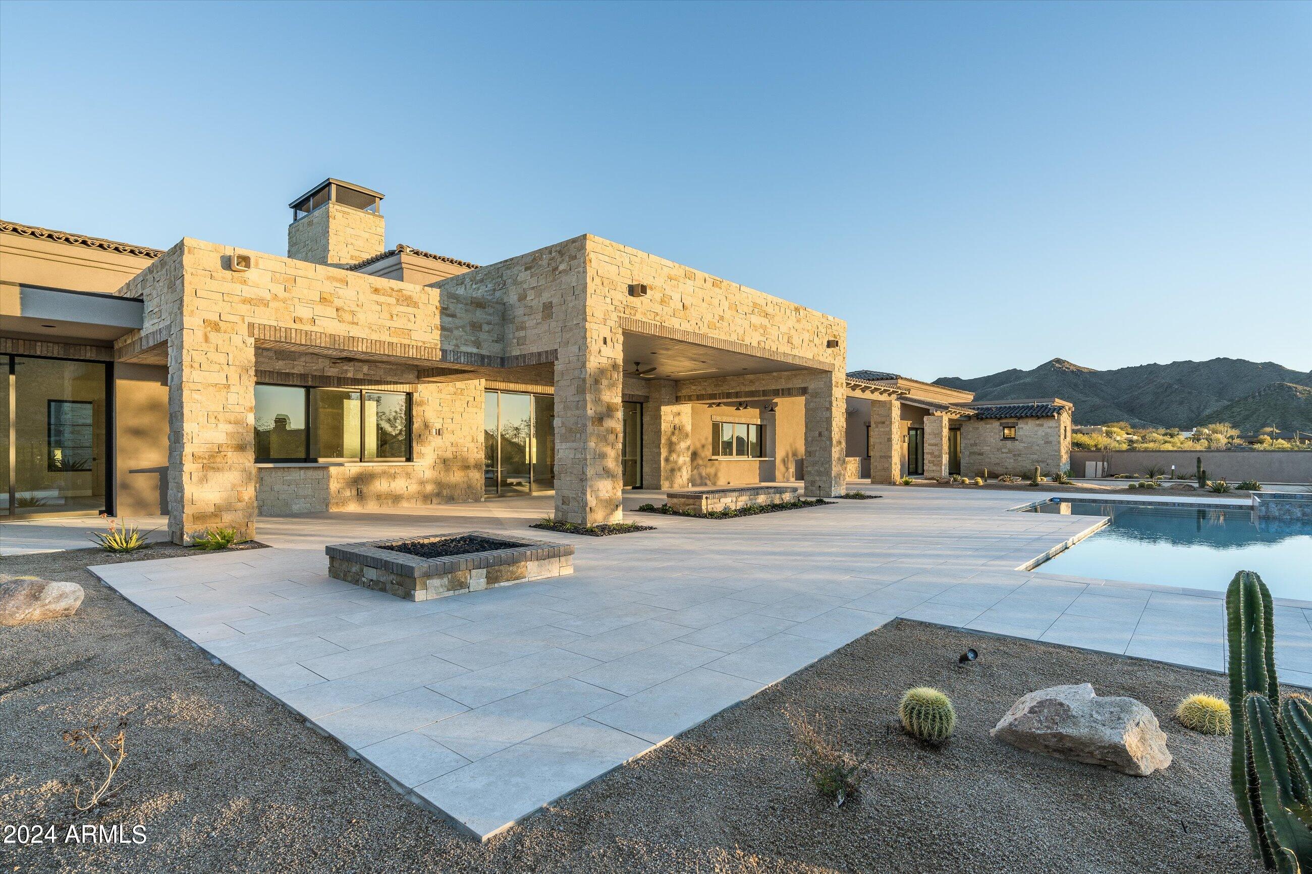 TROON CANYON ESTATES - Residential