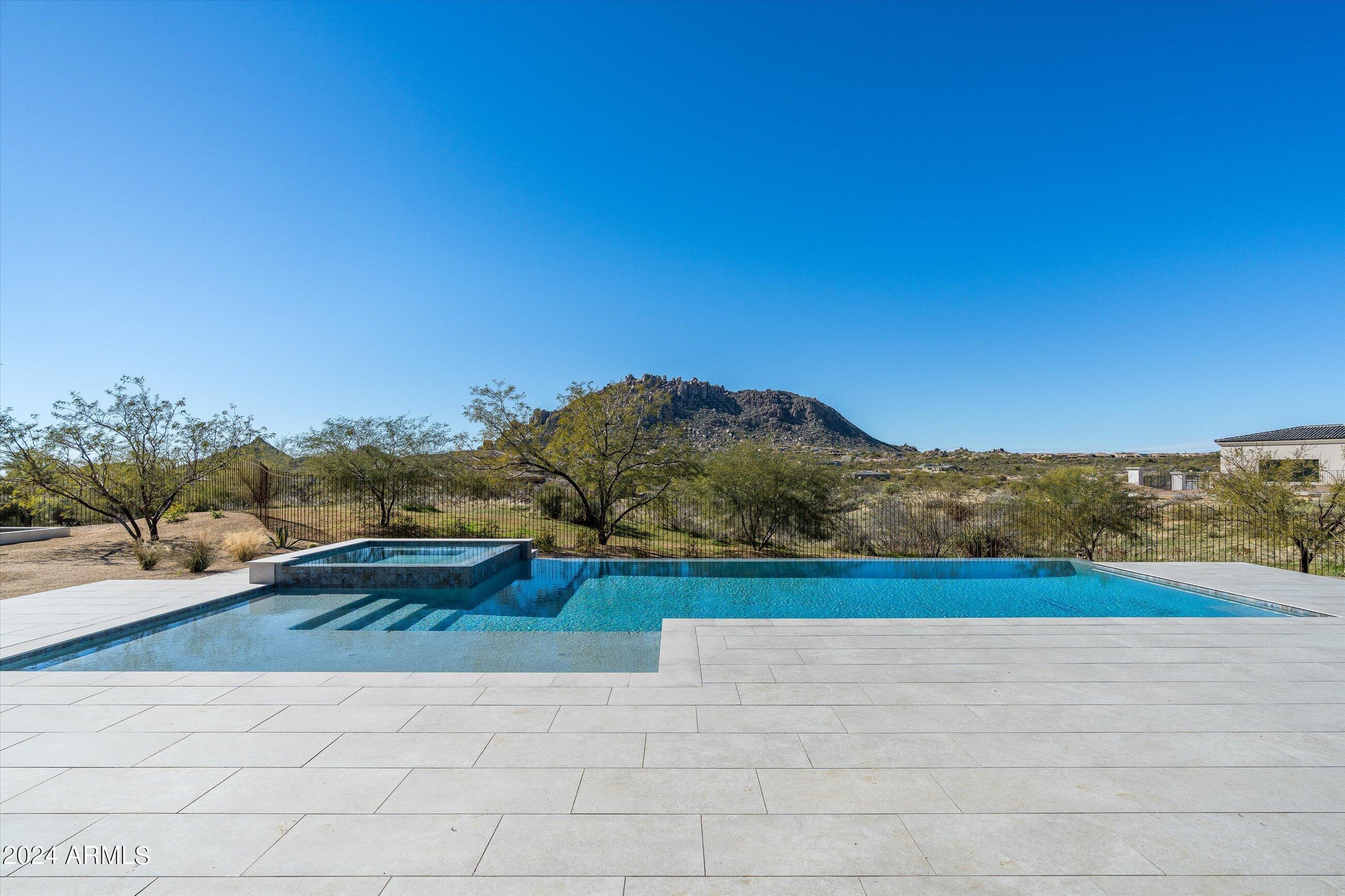 TROON CANYON ESTATES - Residential