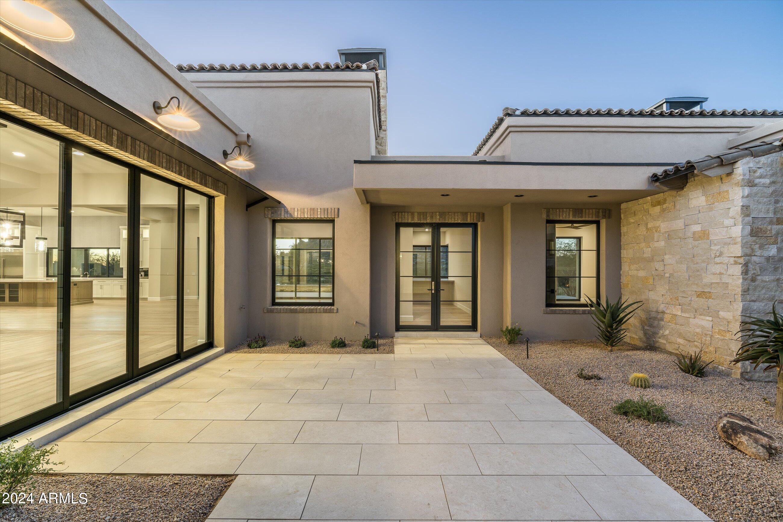 TROON CANYON ESTATES - Residential