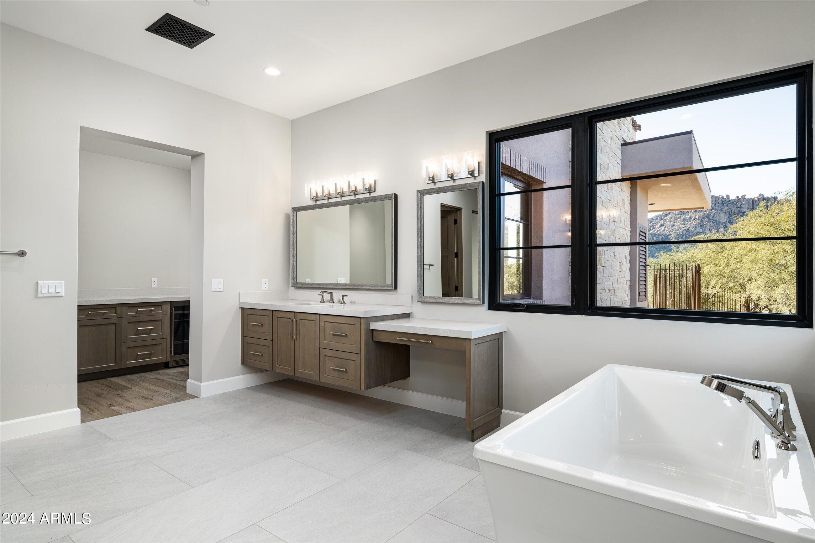 TROON CANYON ESTATES - Residential