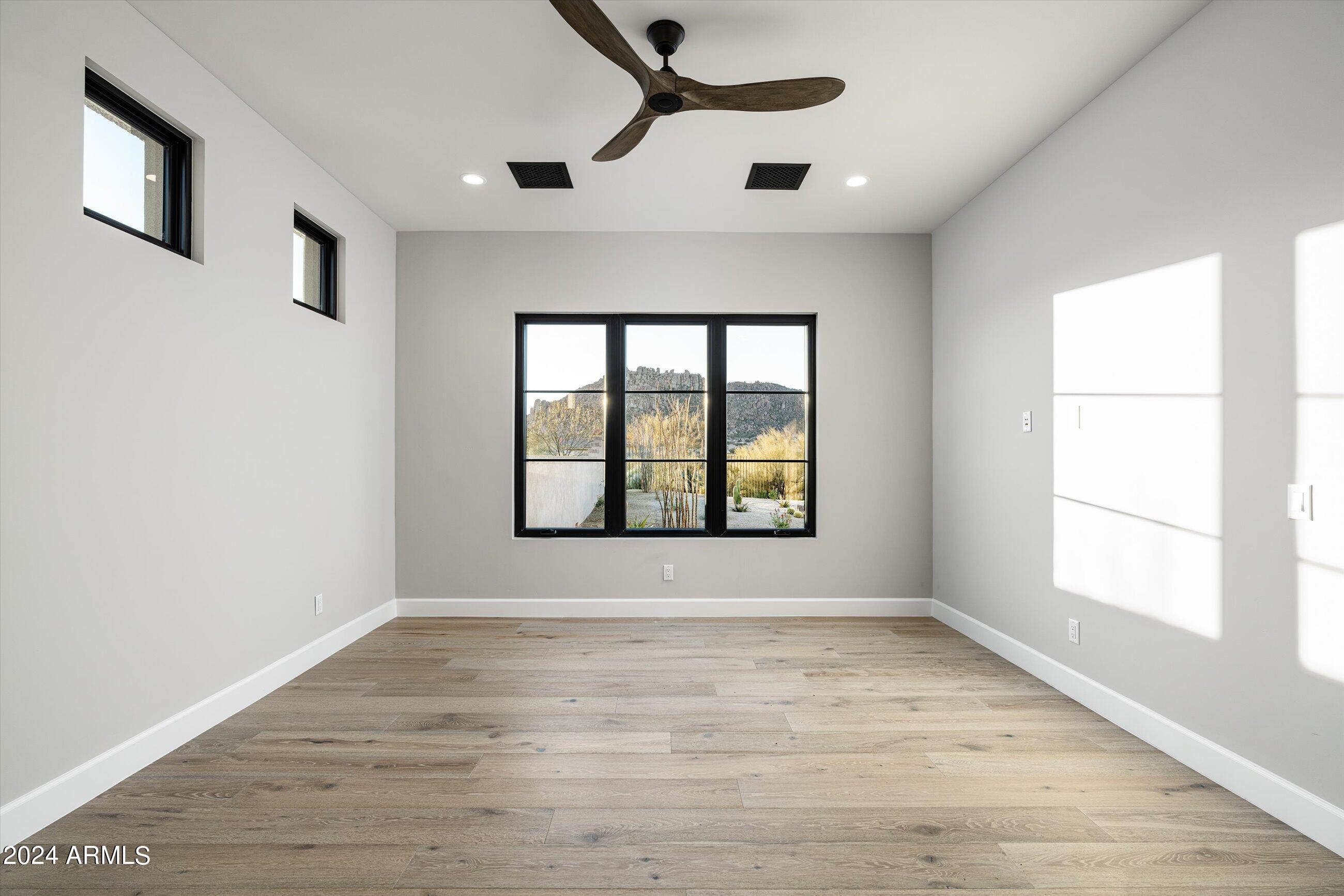 TROON CANYON ESTATES - Residential