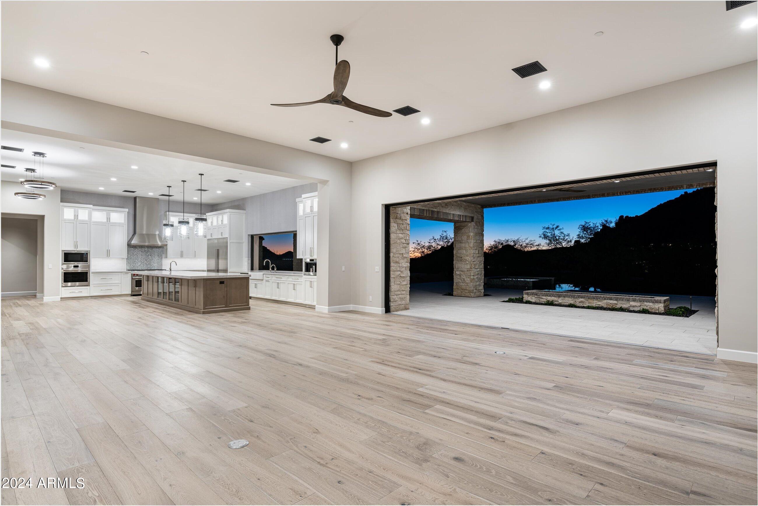 TROON CANYON ESTATES - Residential