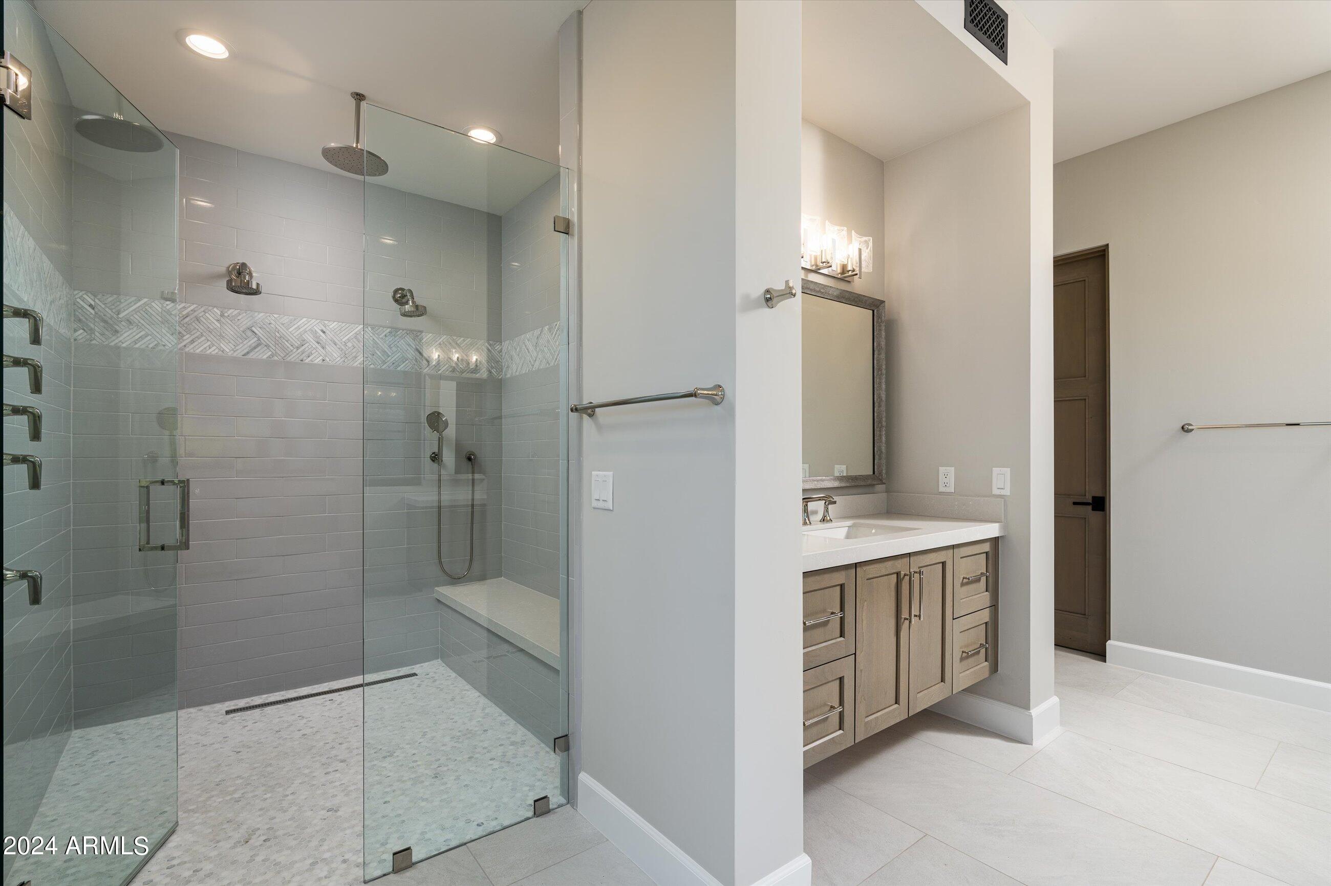 TROON CANYON ESTATES - Residential