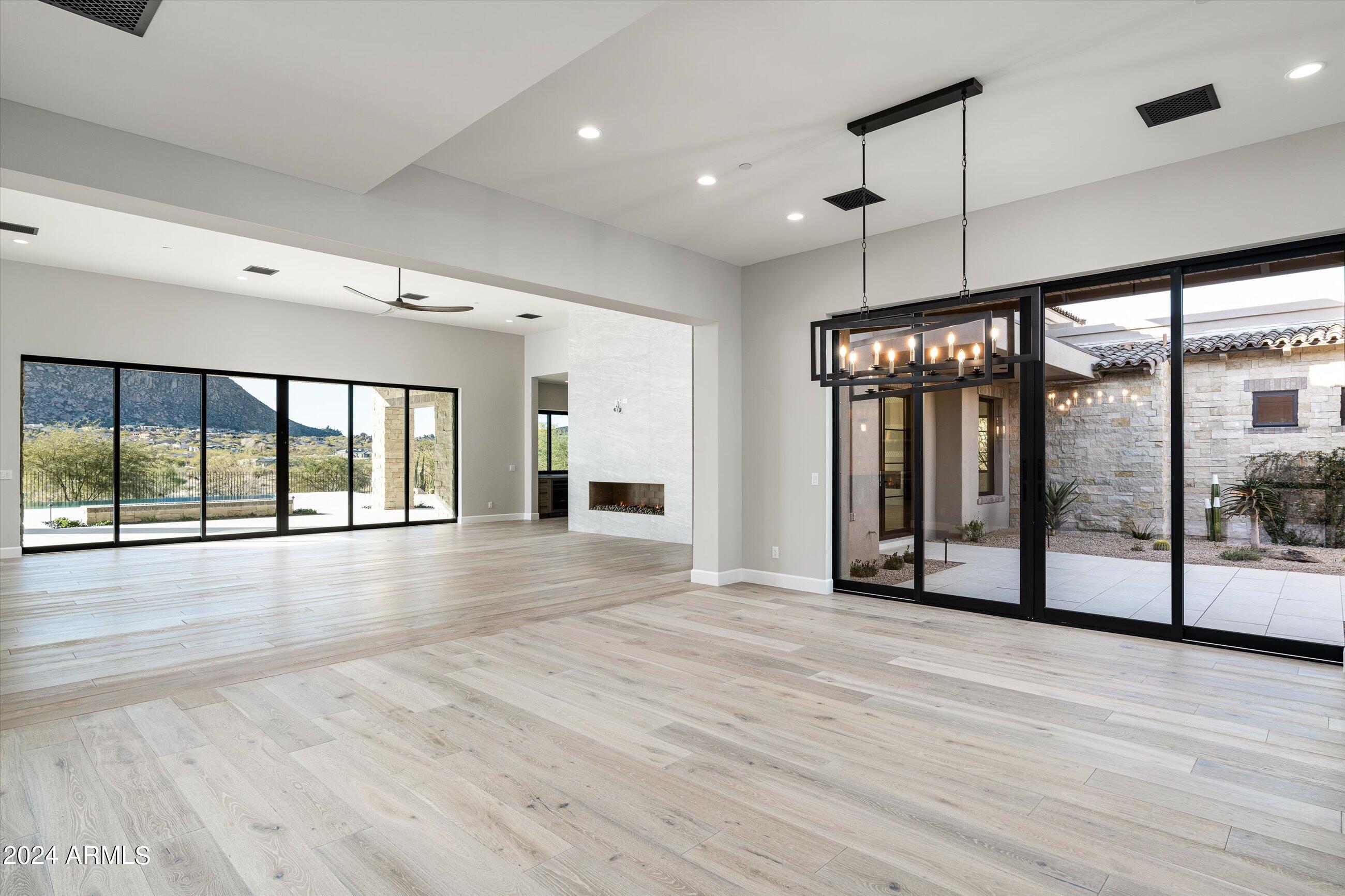 TROON CANYON ESTATES - Residential