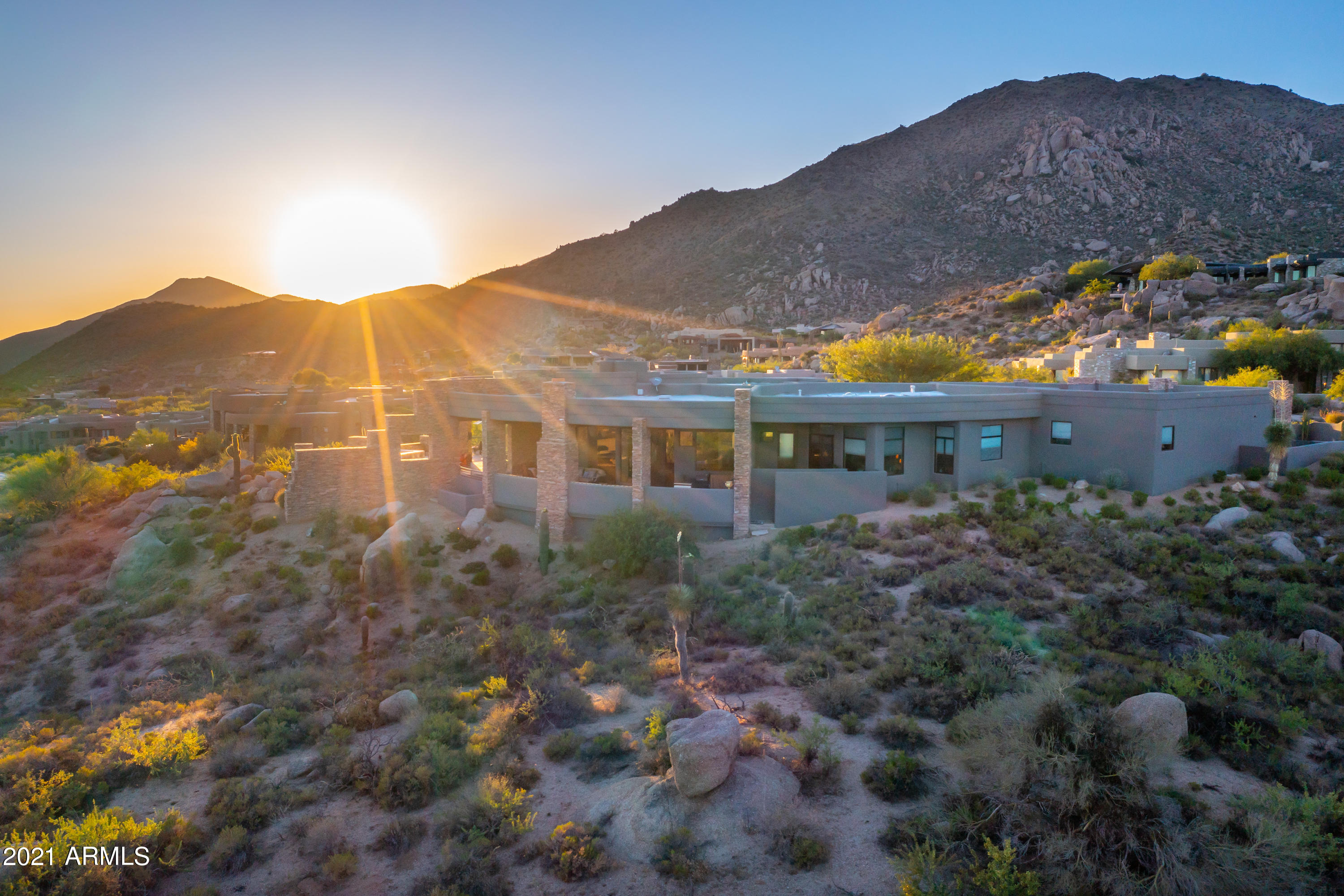 DESERT MOUNTAIN - Residential