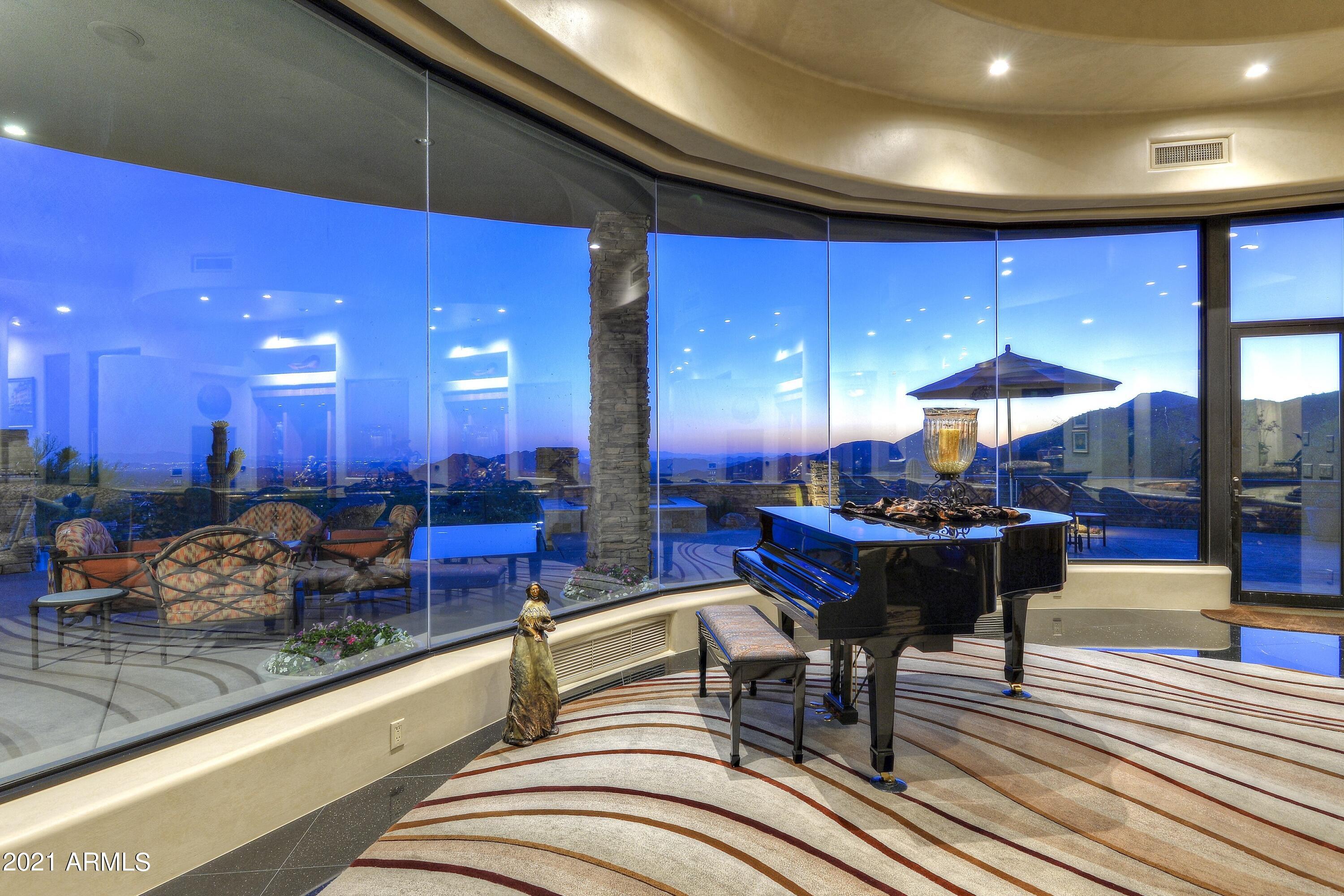 DESERT MOUNTAIN - Residential