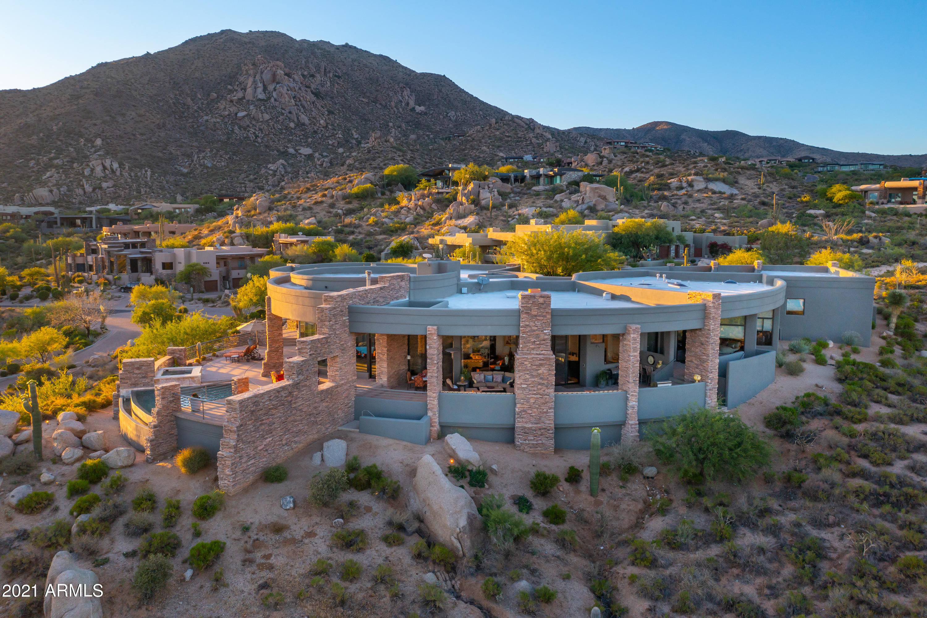 DESERT MOUNTAIN - Residential