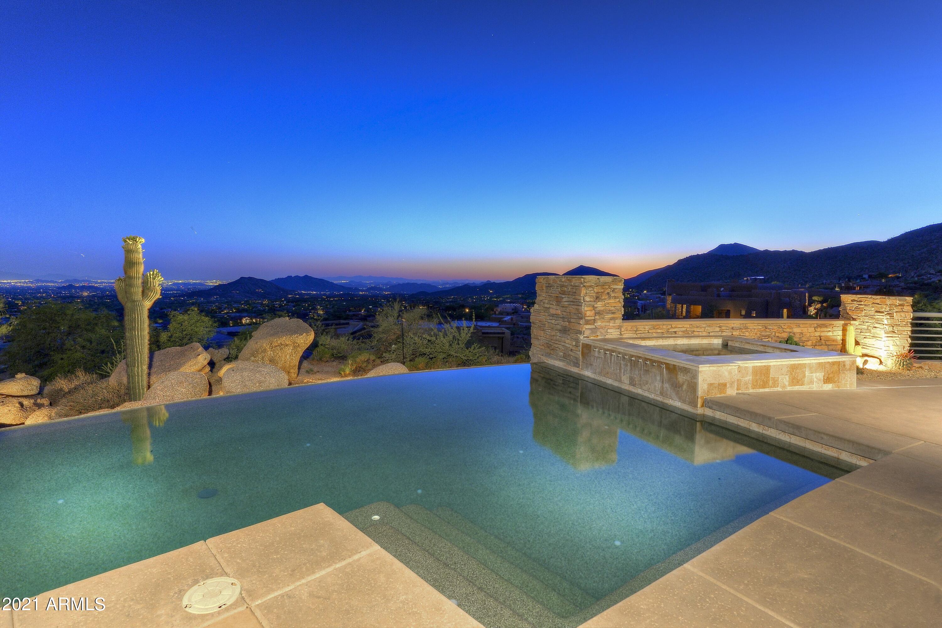 DESERT MOUNTAIN - Residential