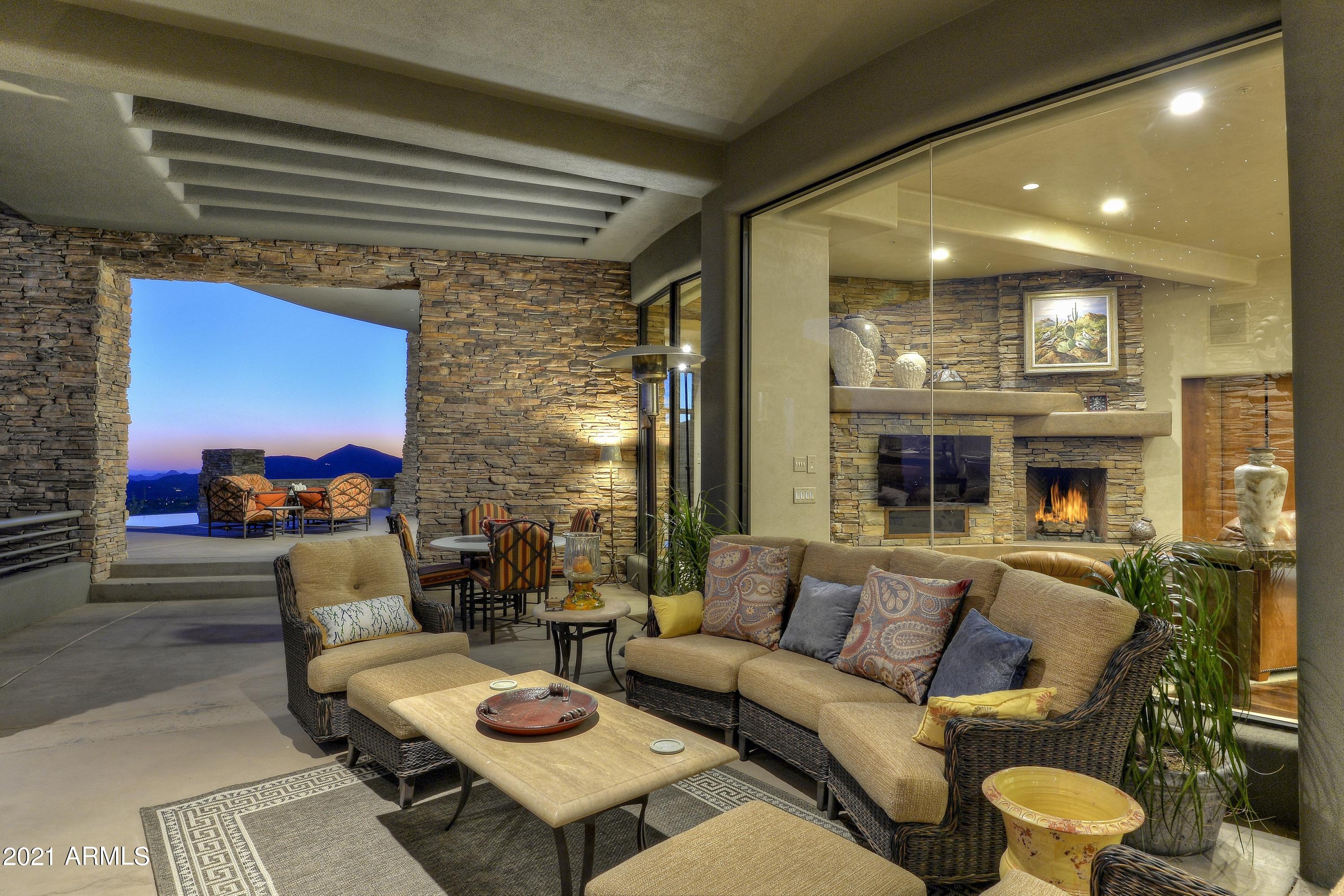 DESERT MOUNTAIN - Residential