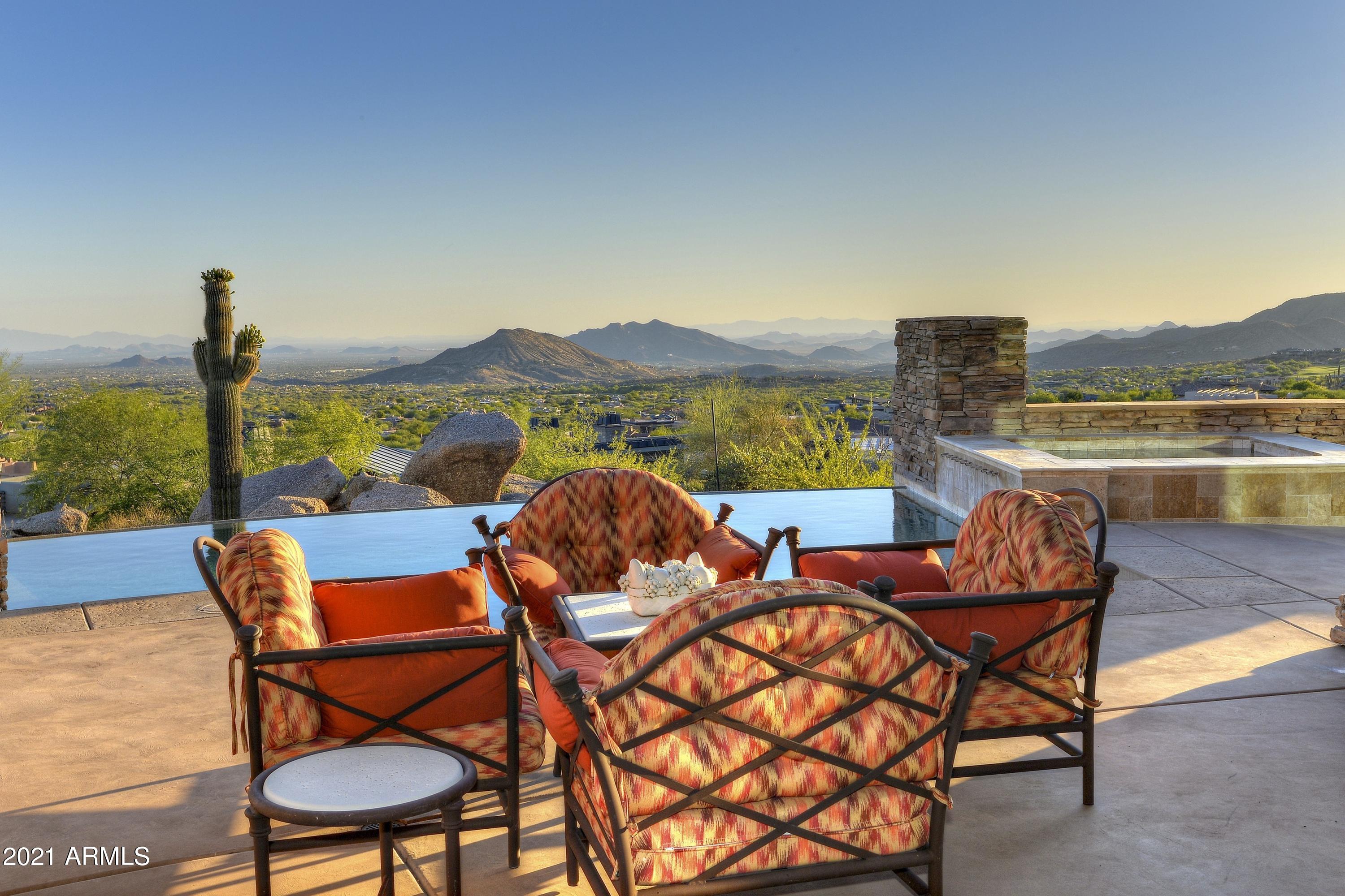 DESERT MOUNTAIN - Residential