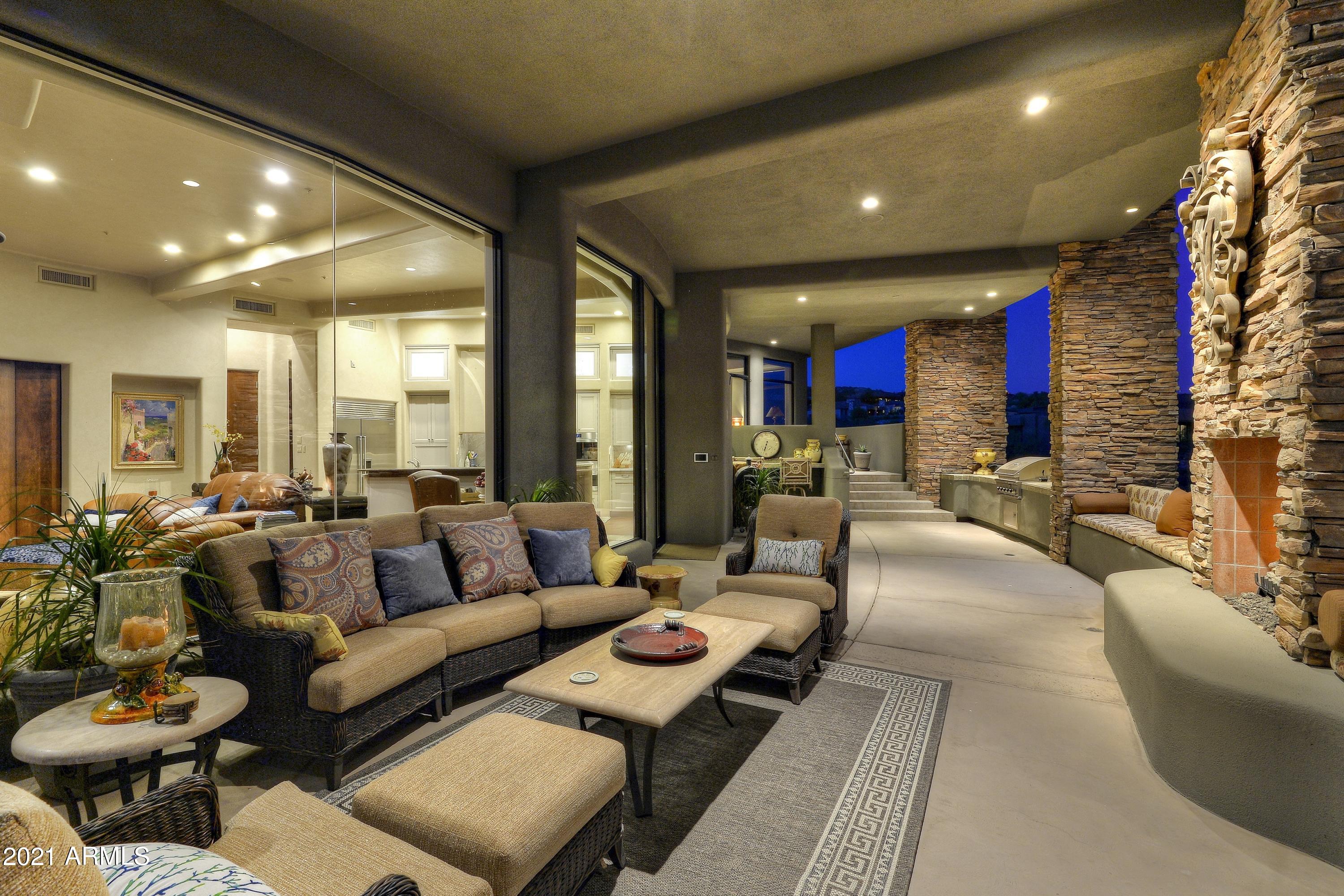 DESERT MOUNTAIN - Residential