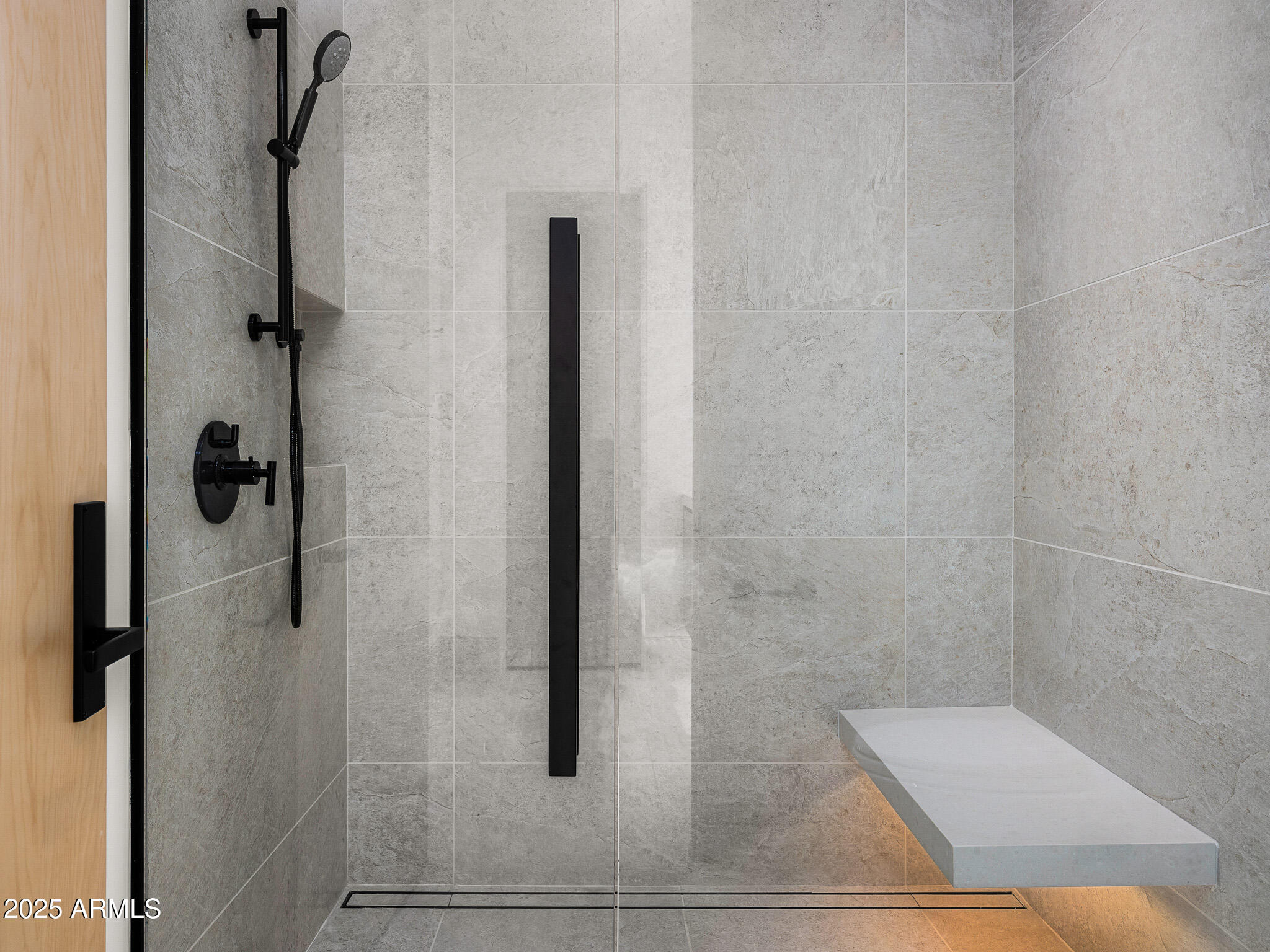 ESTANCIA - Residential