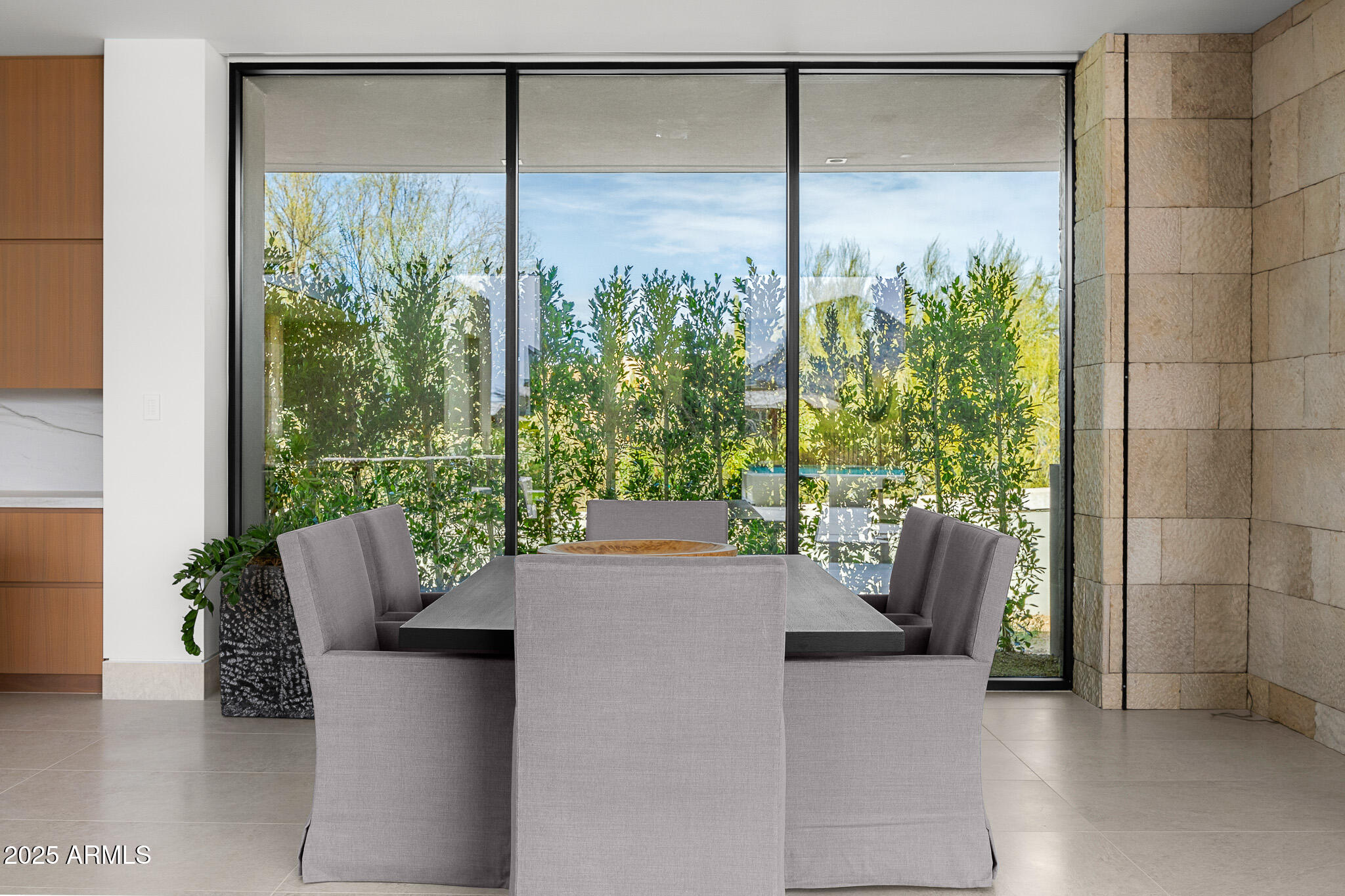 ESTANCIA - Residential