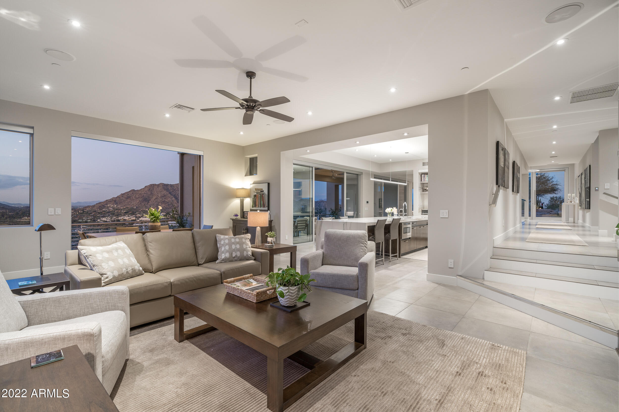 STONE CANYON EAST - Residential